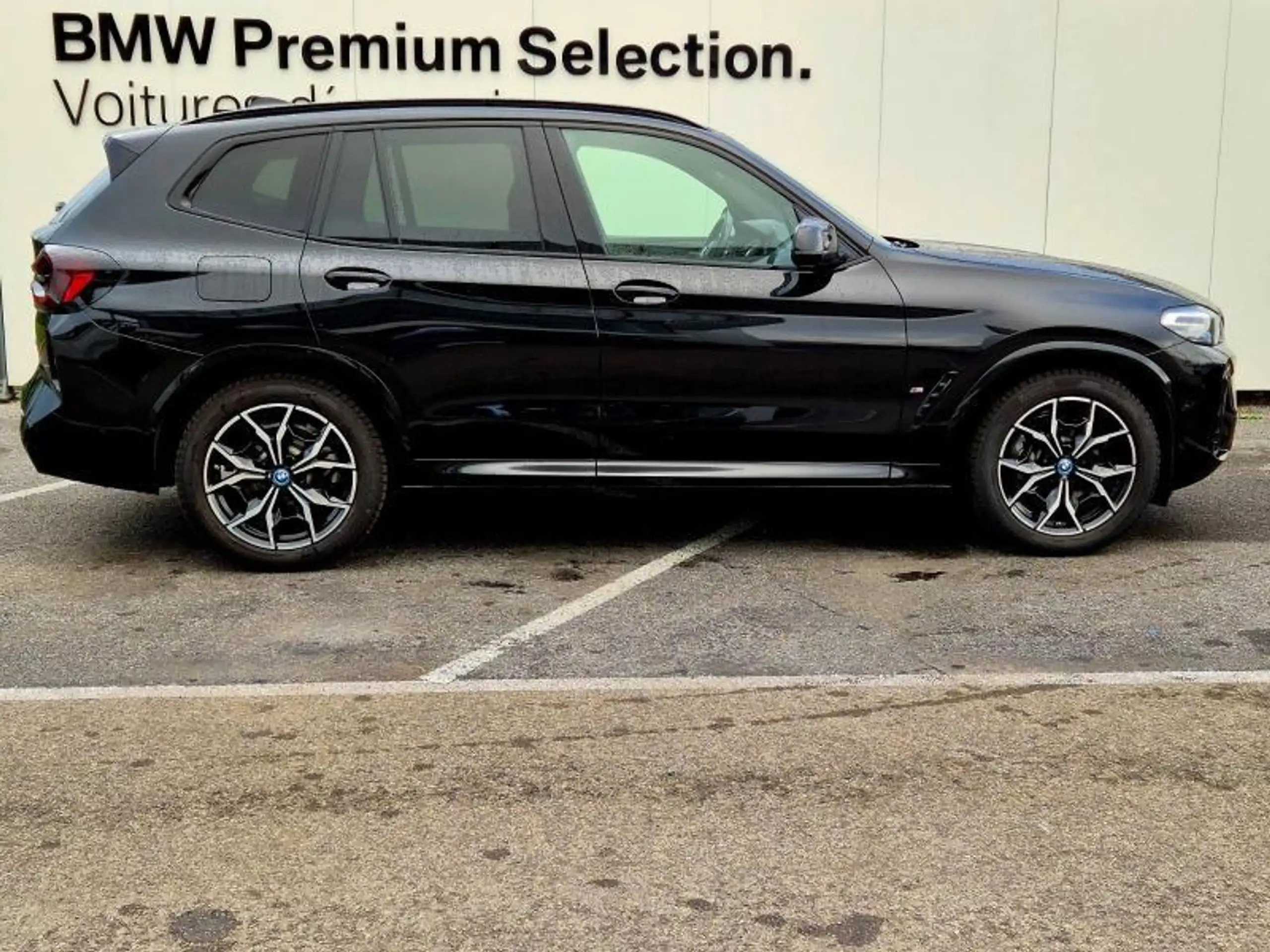 BMW - X3