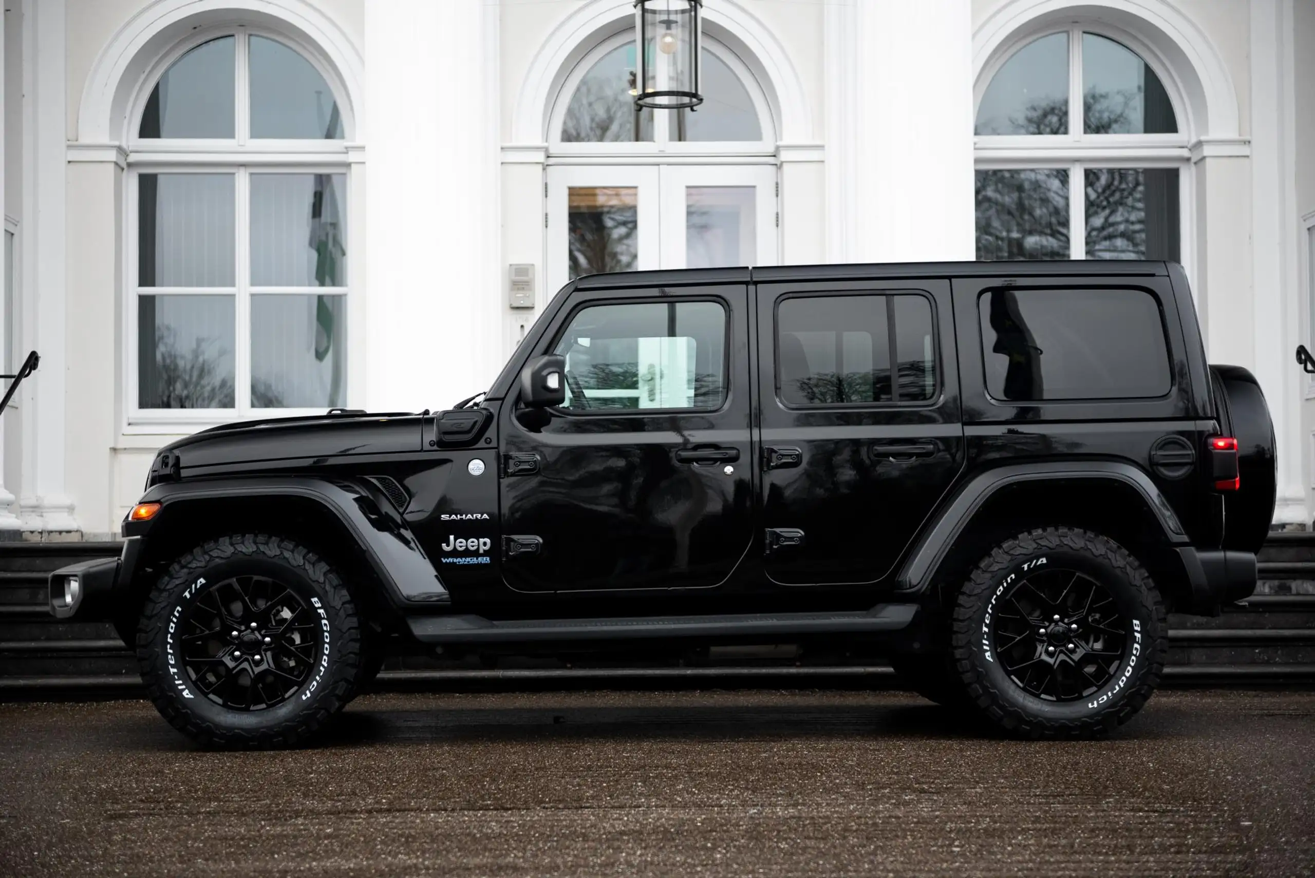 Jeep - Wrangler