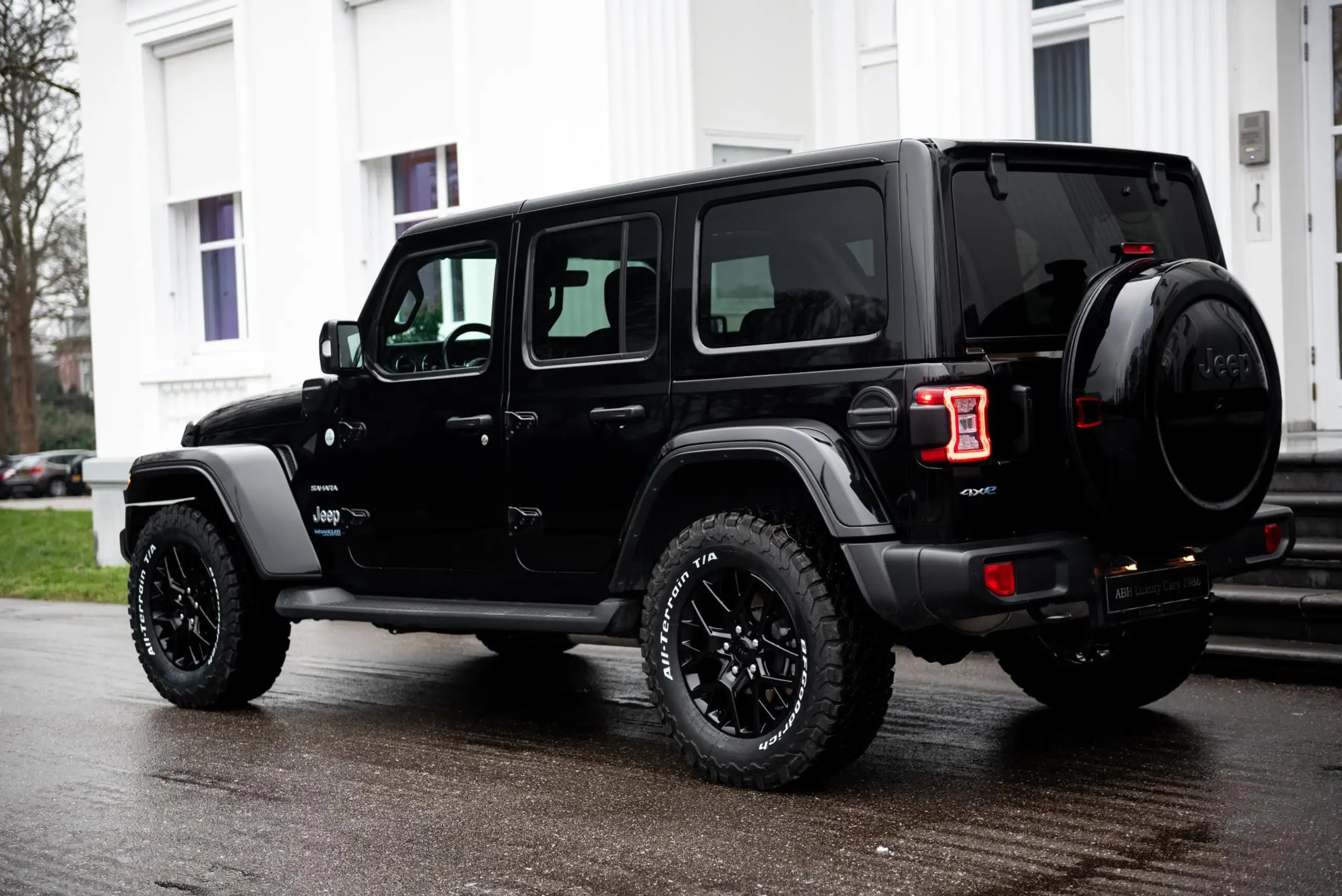 Jeep - Wrangler