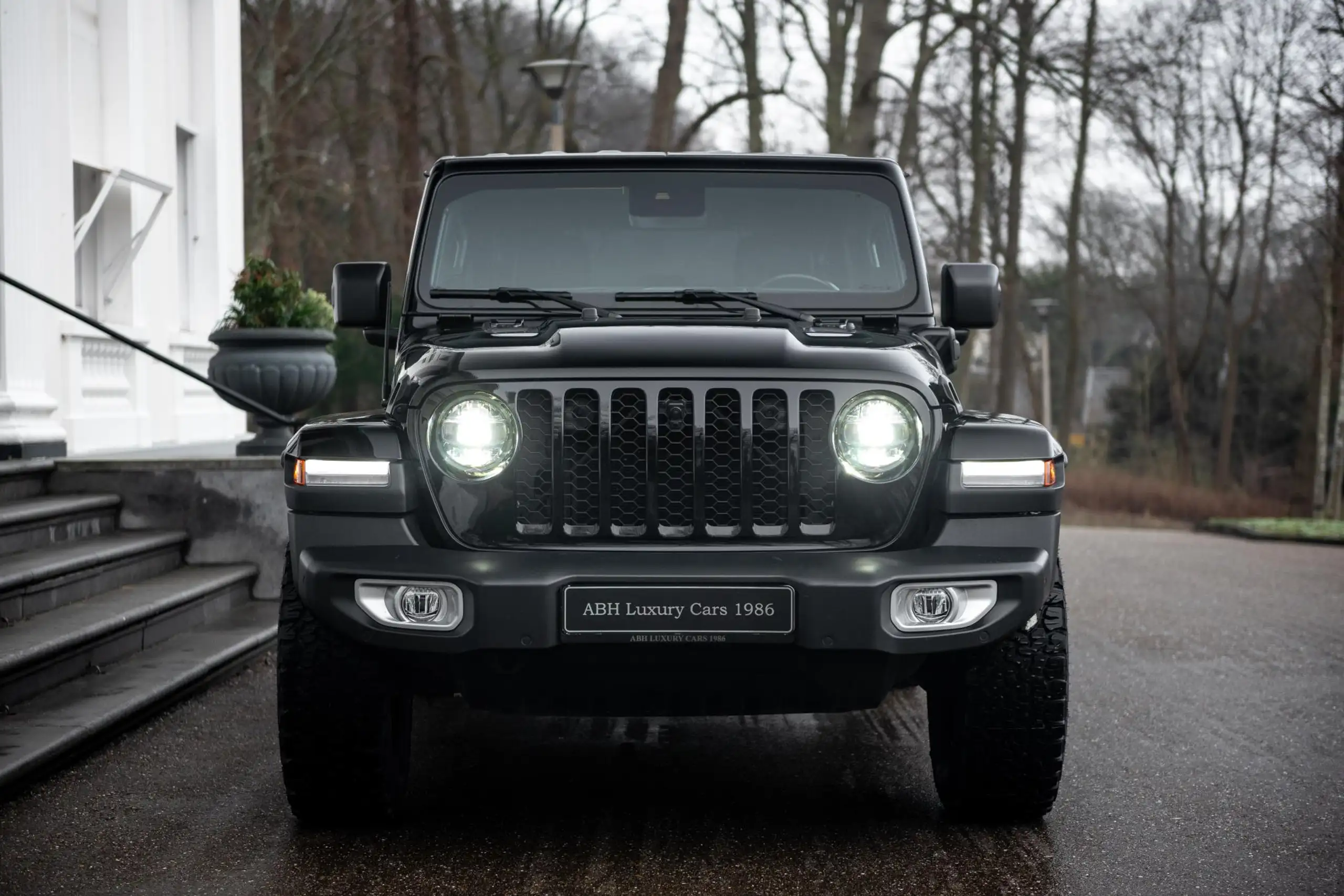 Jeep - Wrangler