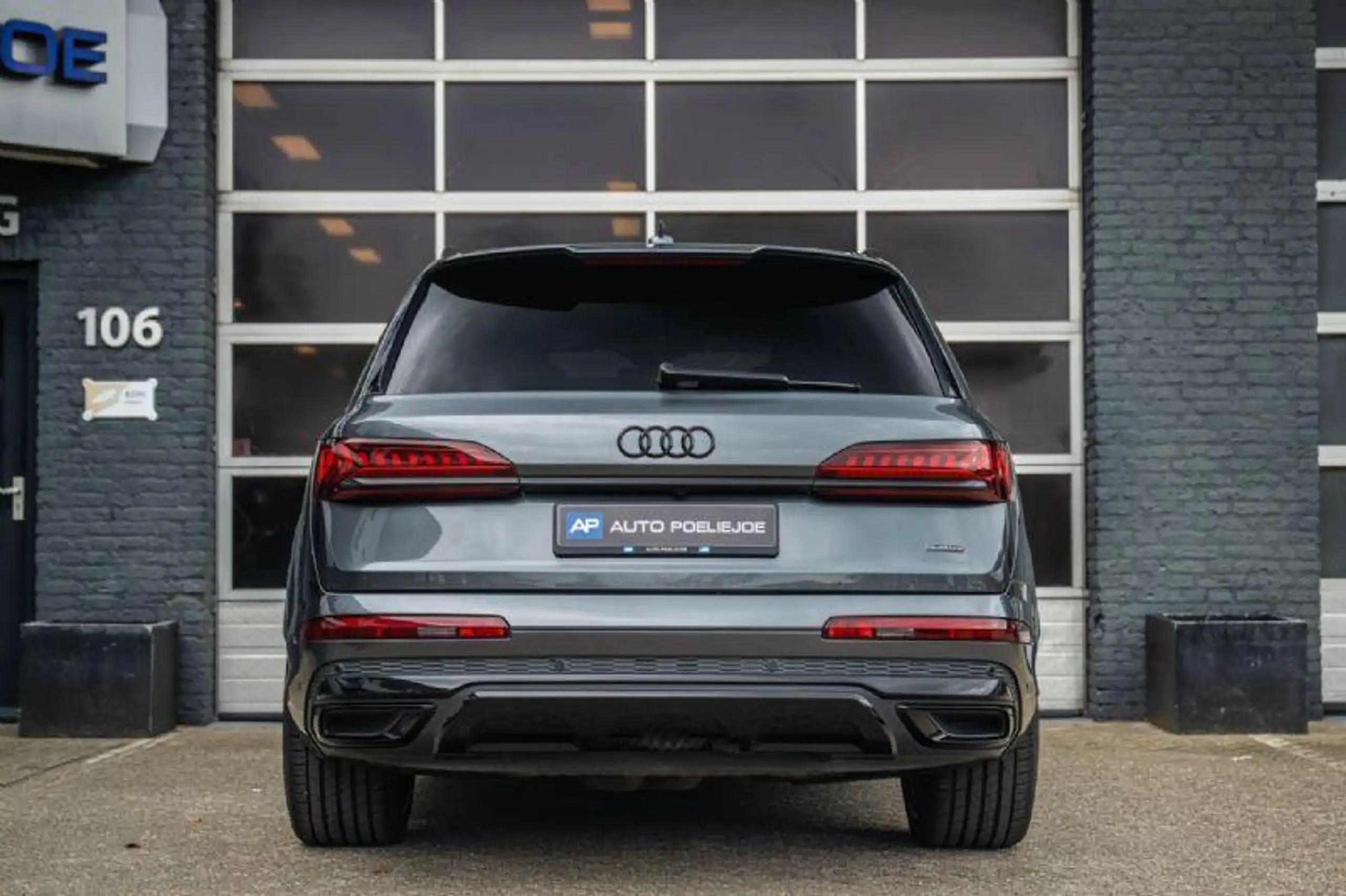 Audi - Q7