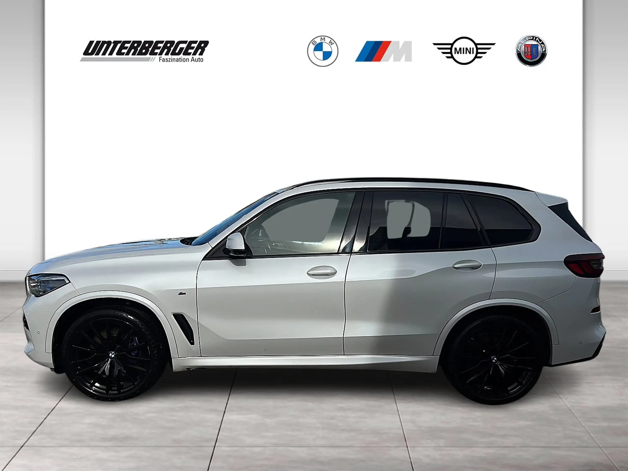 BMW - X5 M