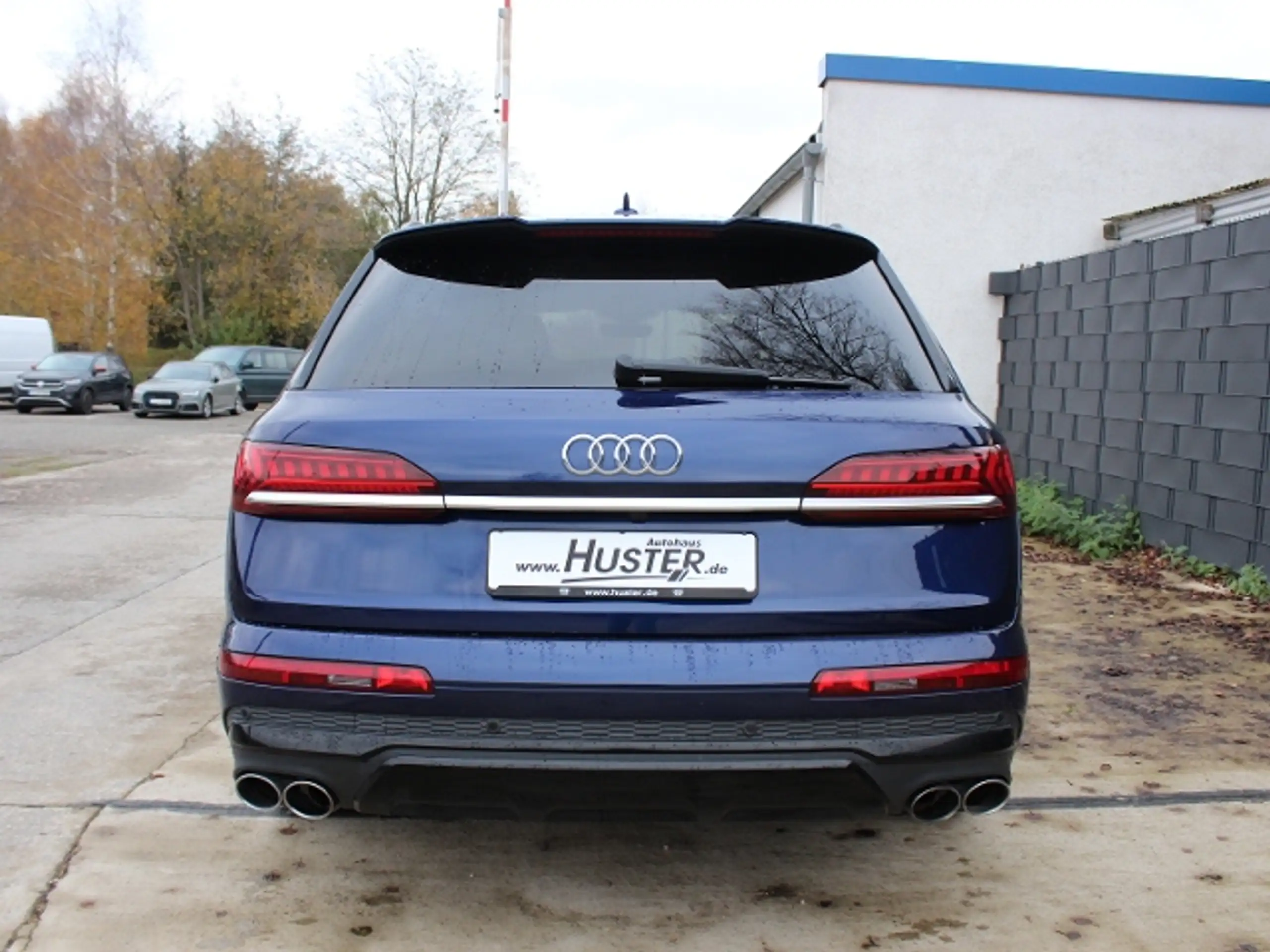 Audi - SQ7