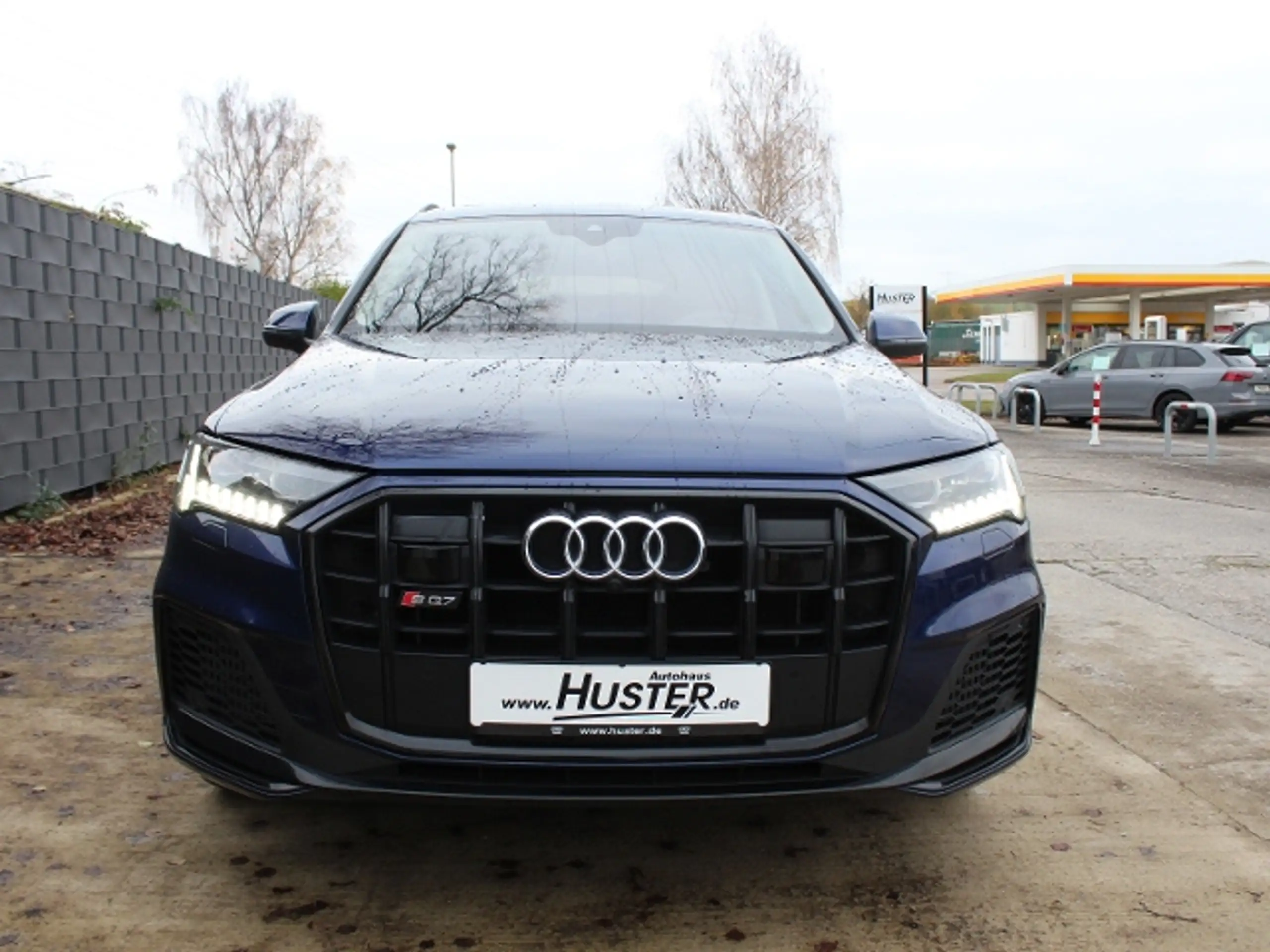 Audi - SQ7