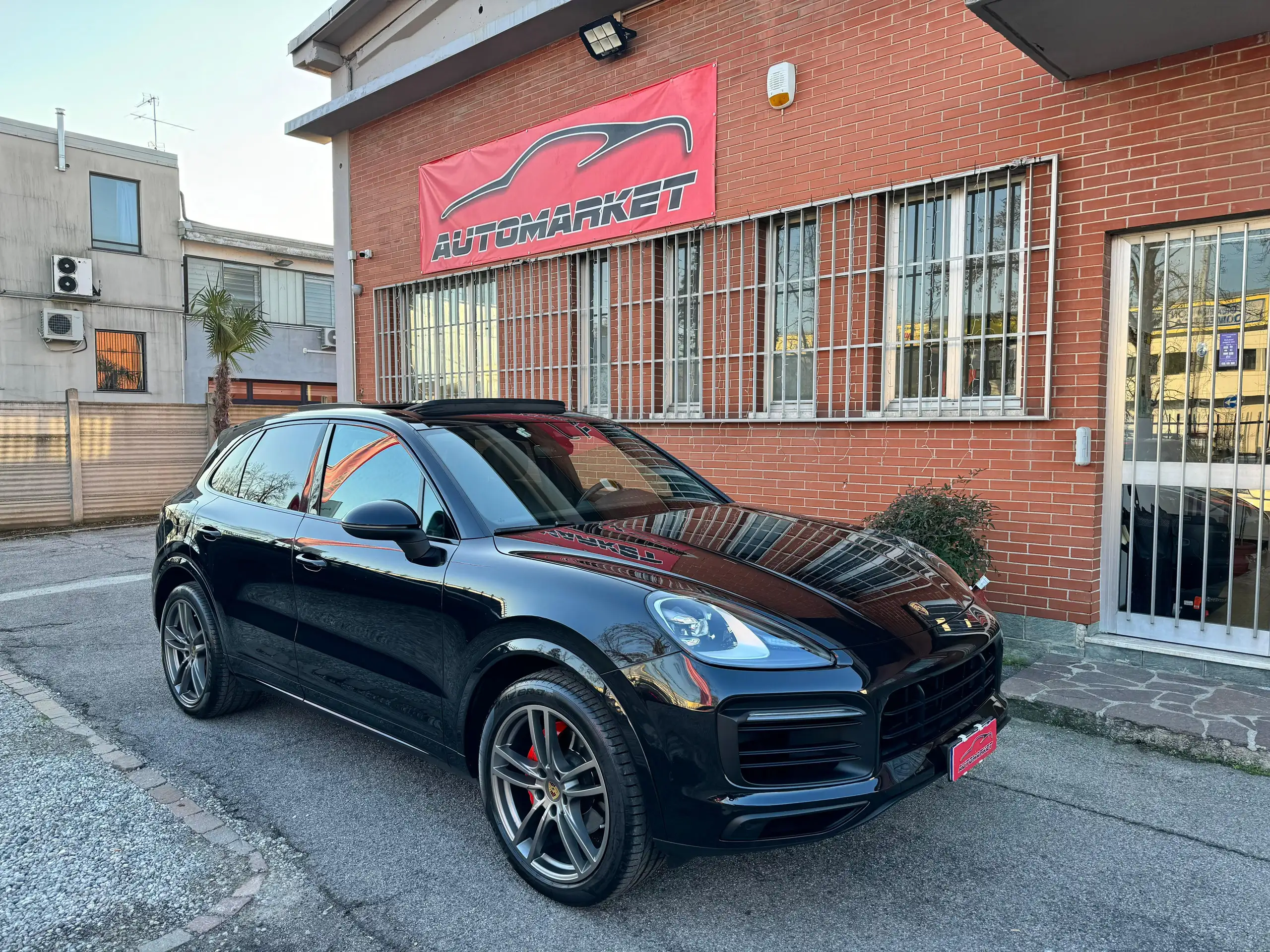 Porsche - Cayenne