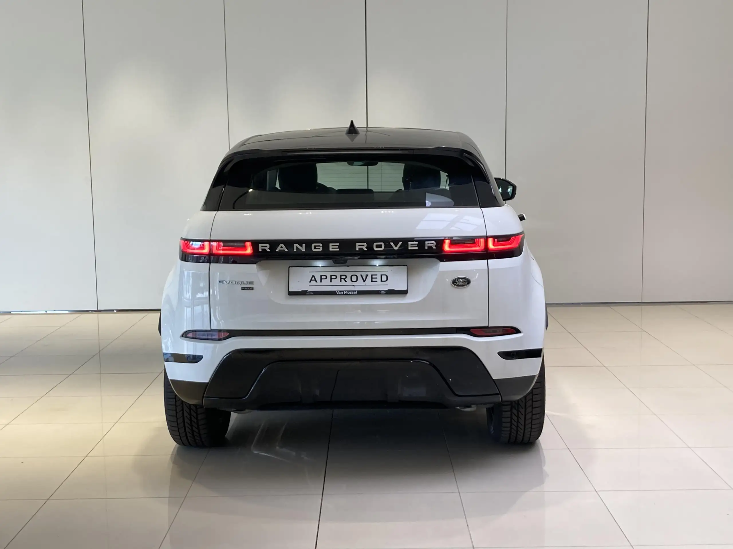 Land Rover - Range Rover Evoque