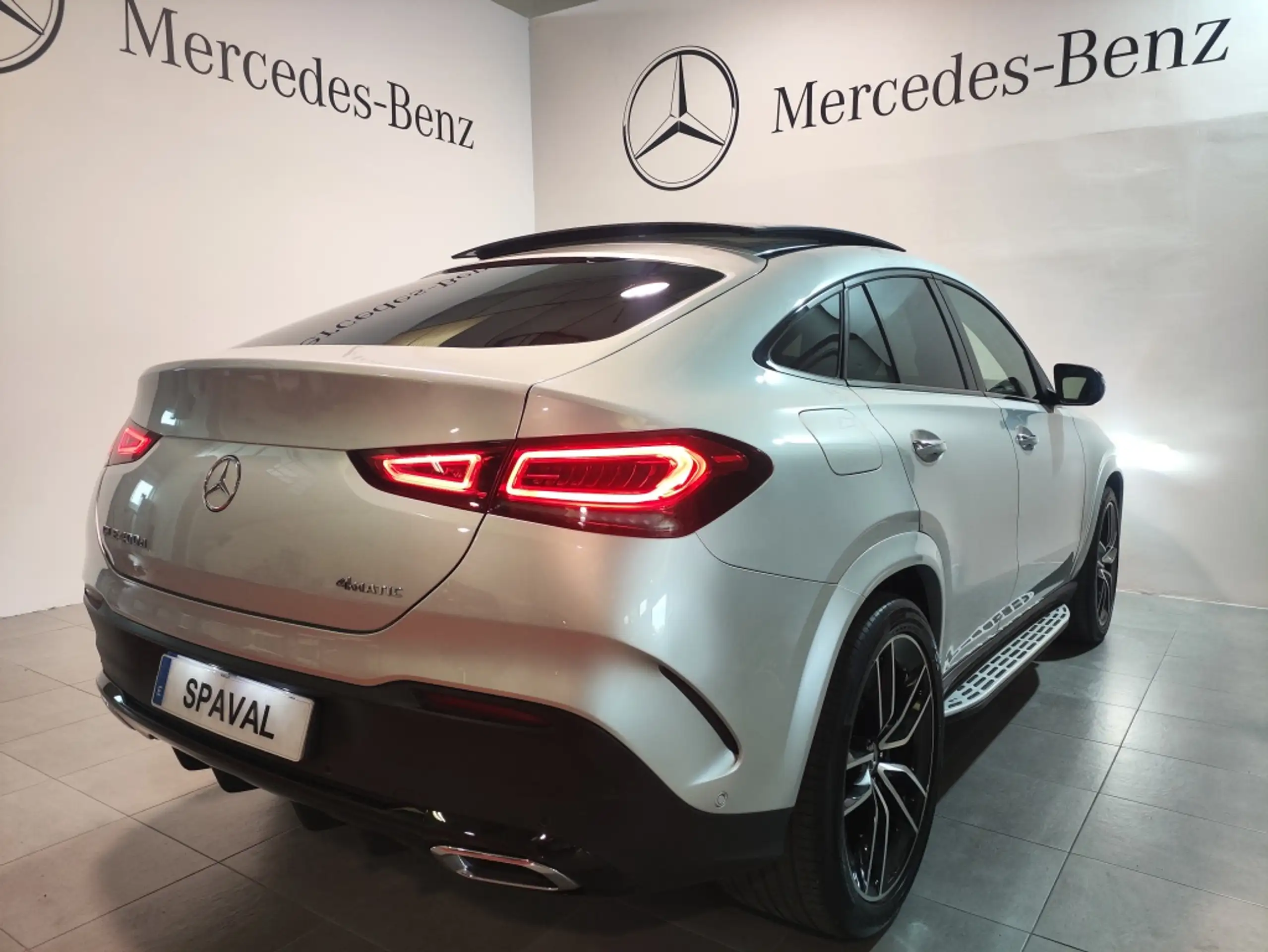 Mercedes-Benz - GLE 350