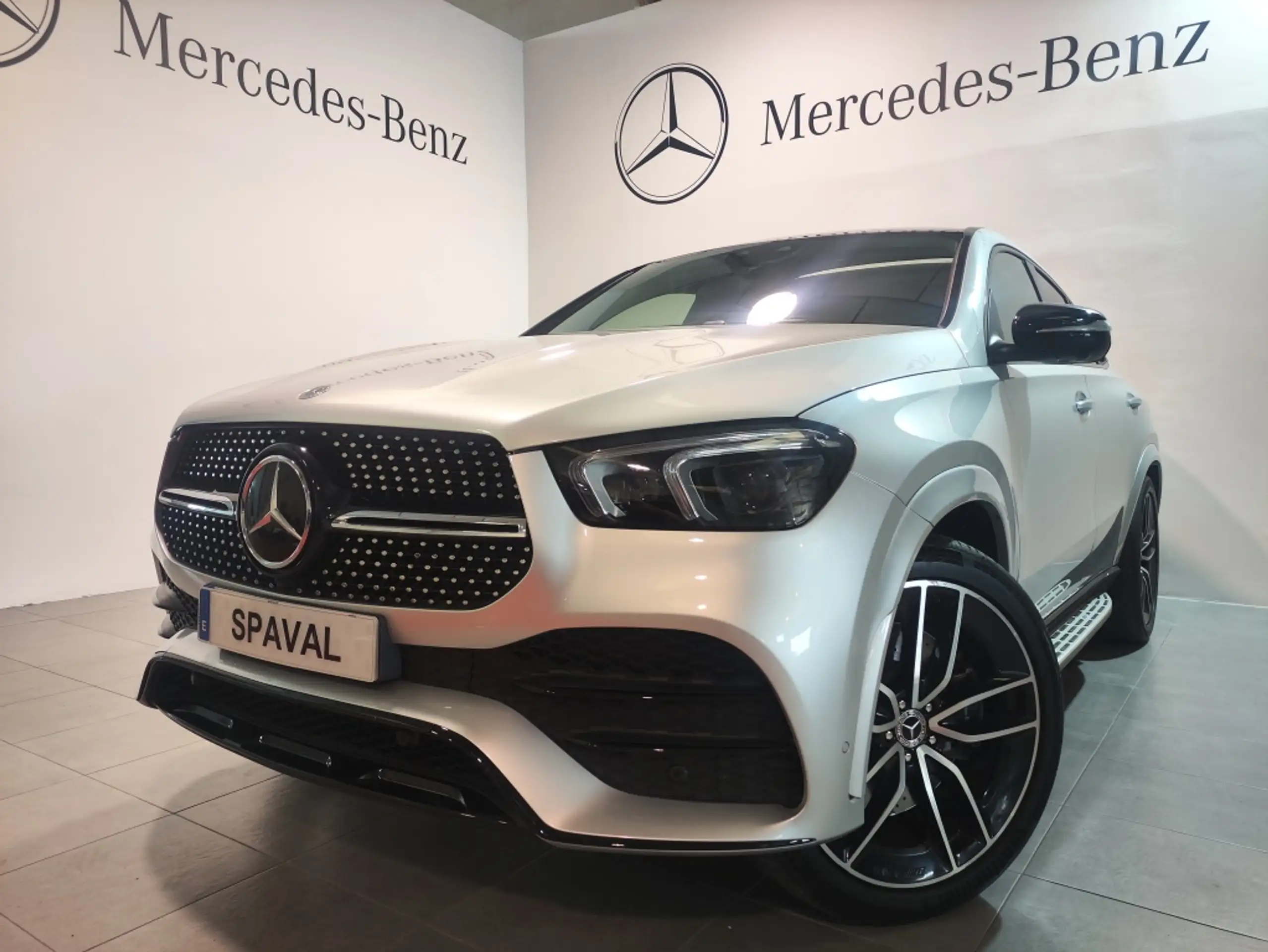 Mercedes-Benz - GLE 350