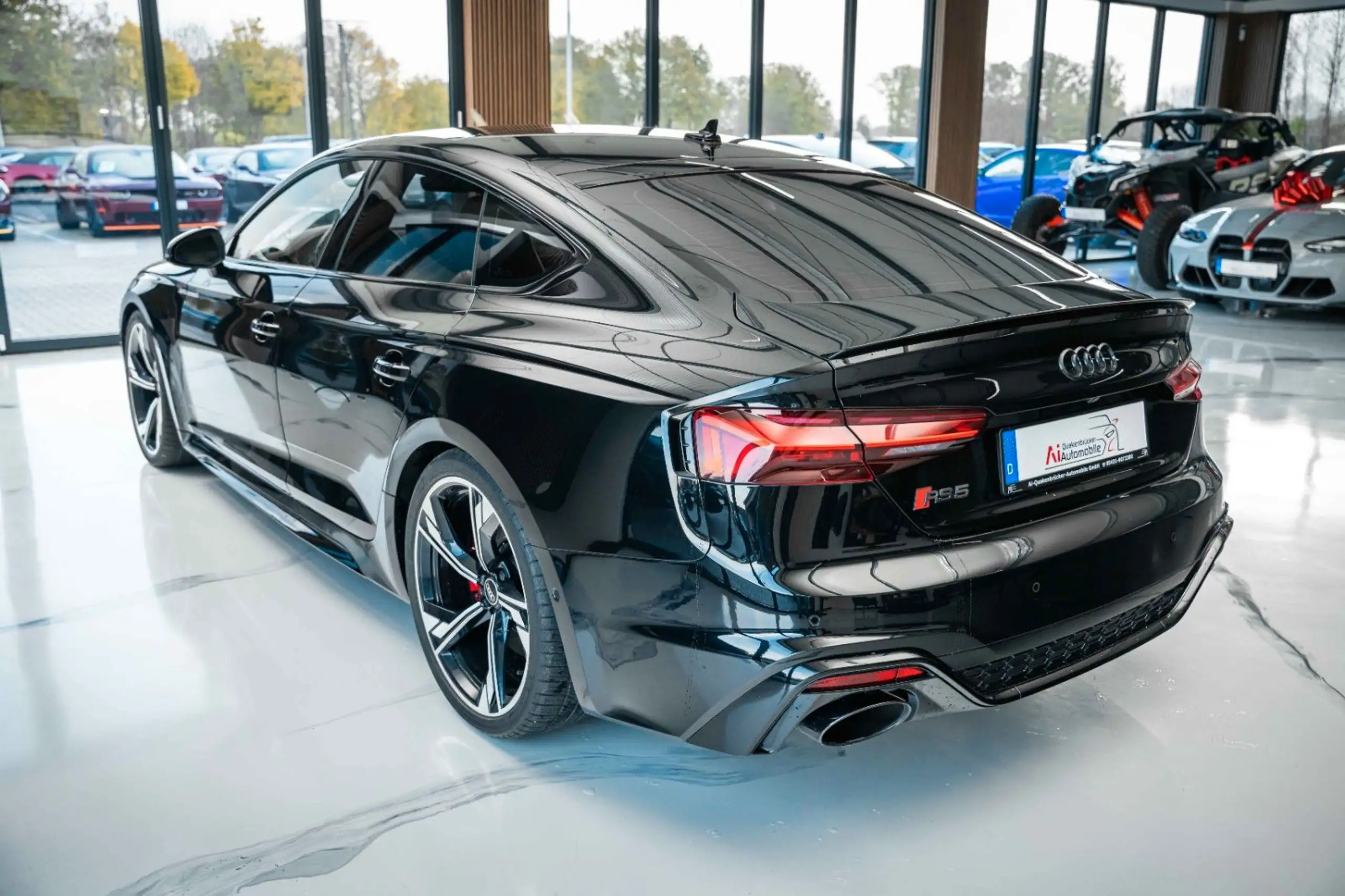 Audi - RS5