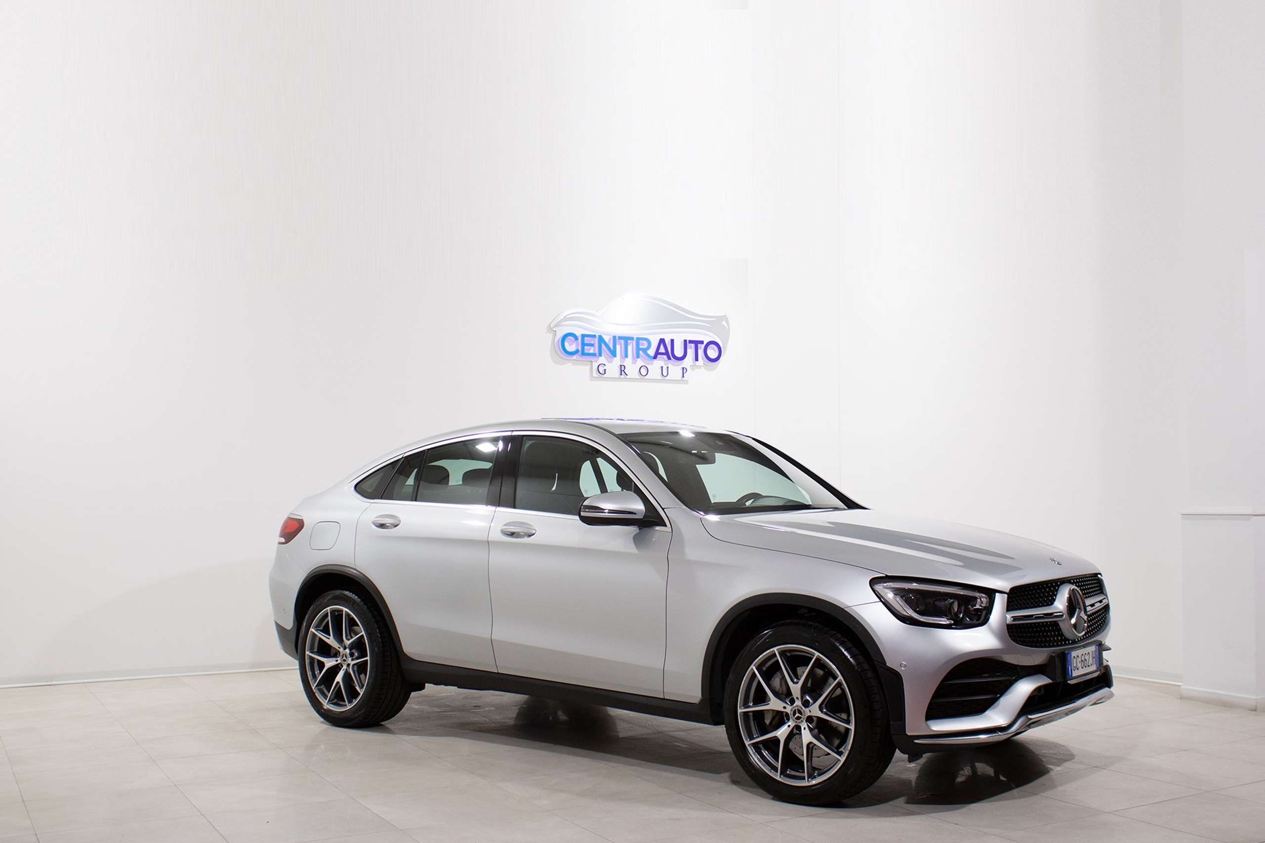 Mercedes-Benz - GLC 220