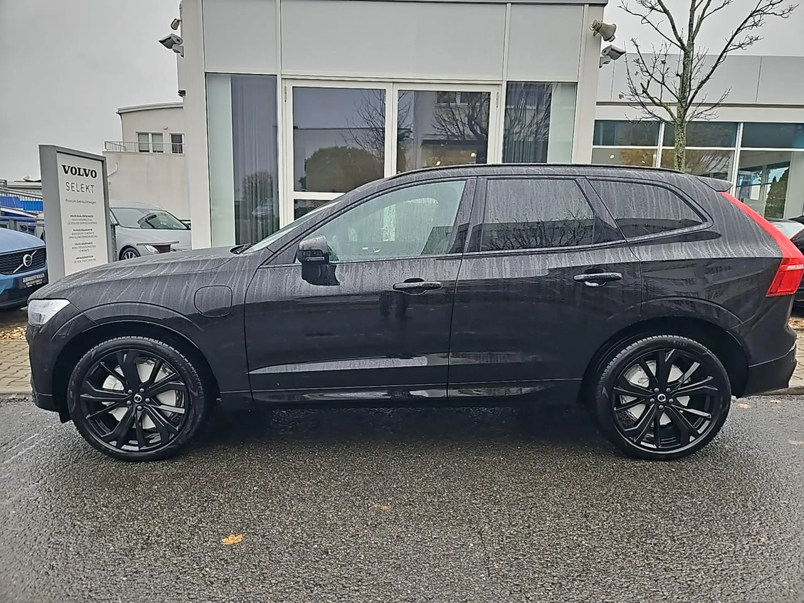 Volvo - XC60