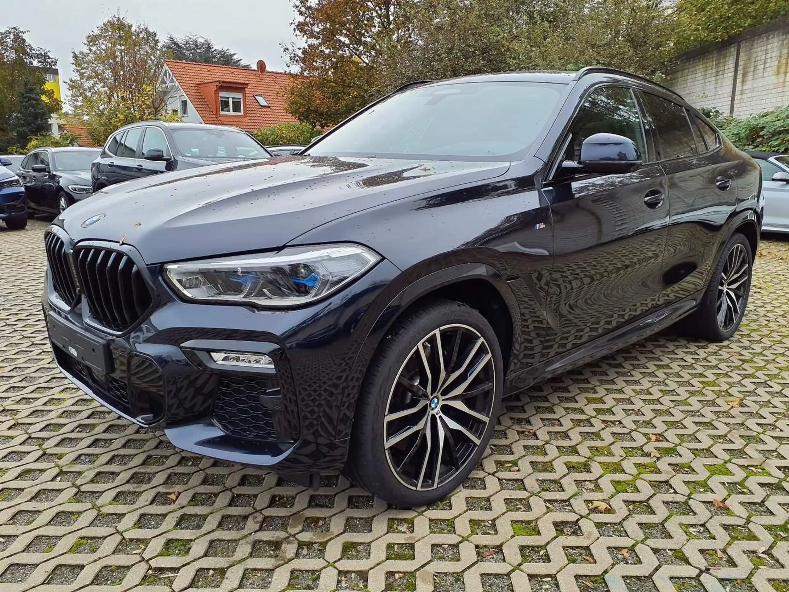 BMW - X6