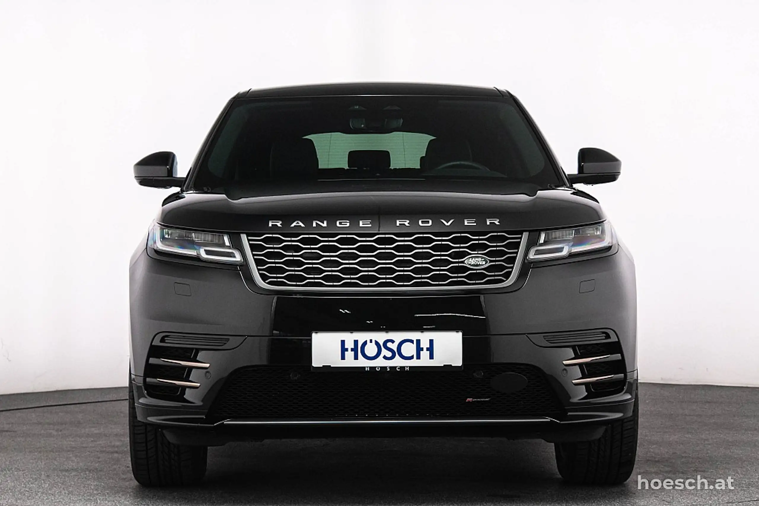 Land Rover - Range Rover Velar