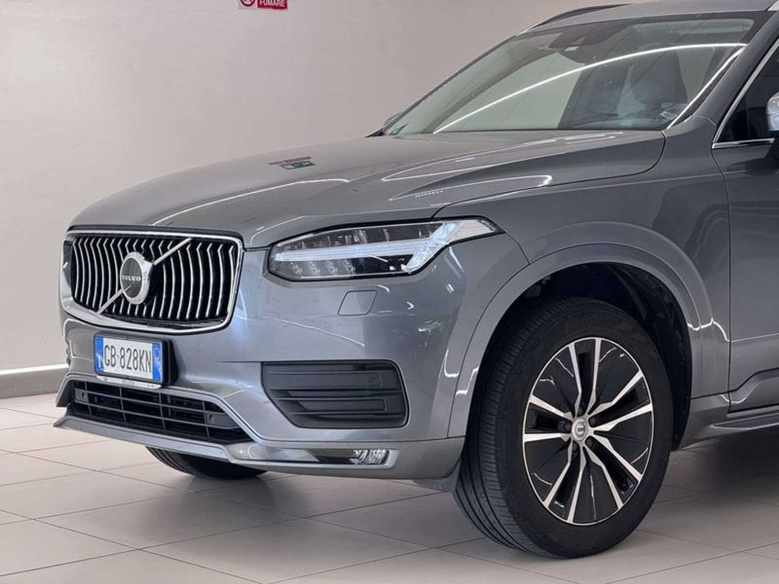 Volvo - XC90