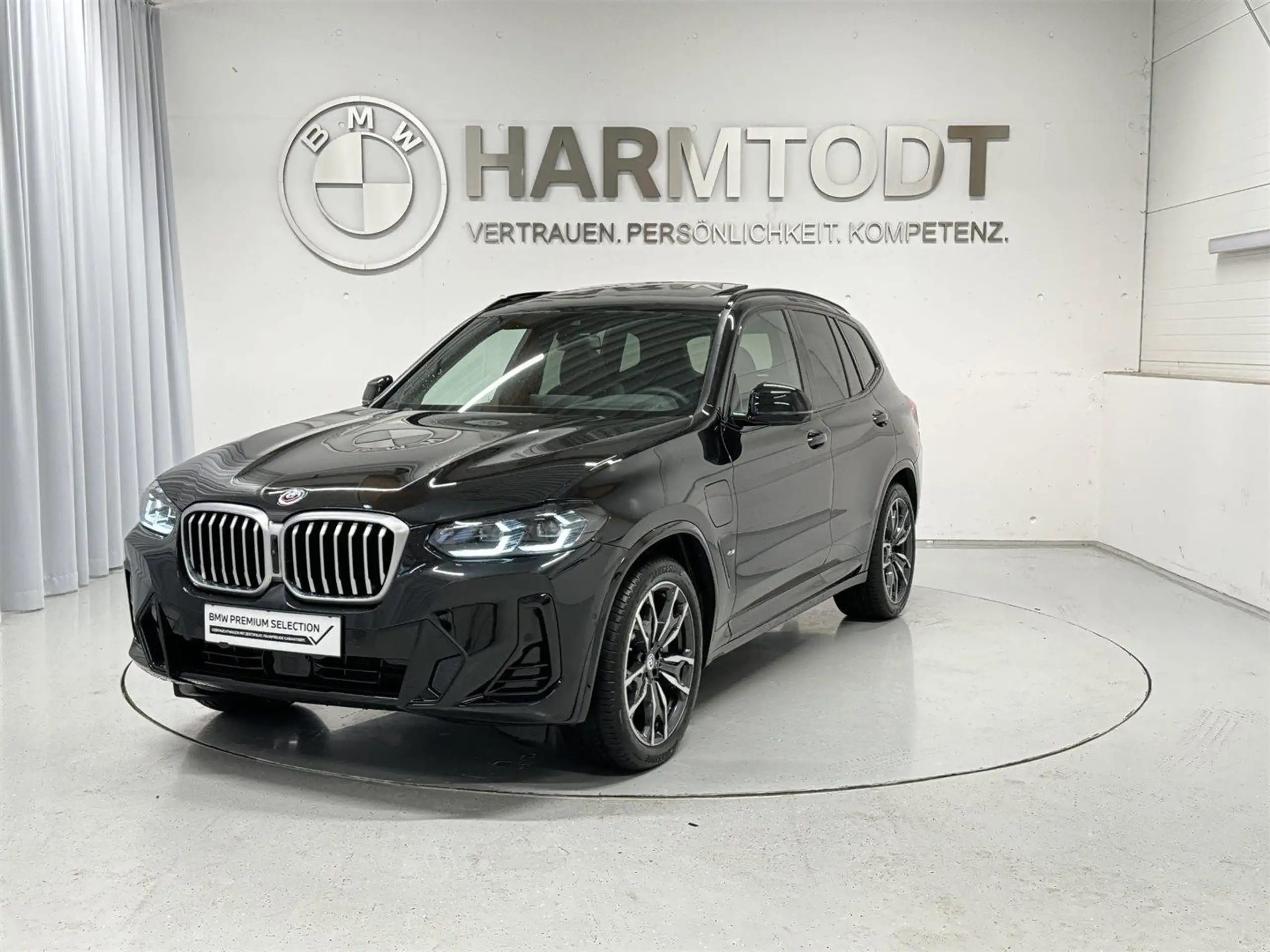 BMW - X3