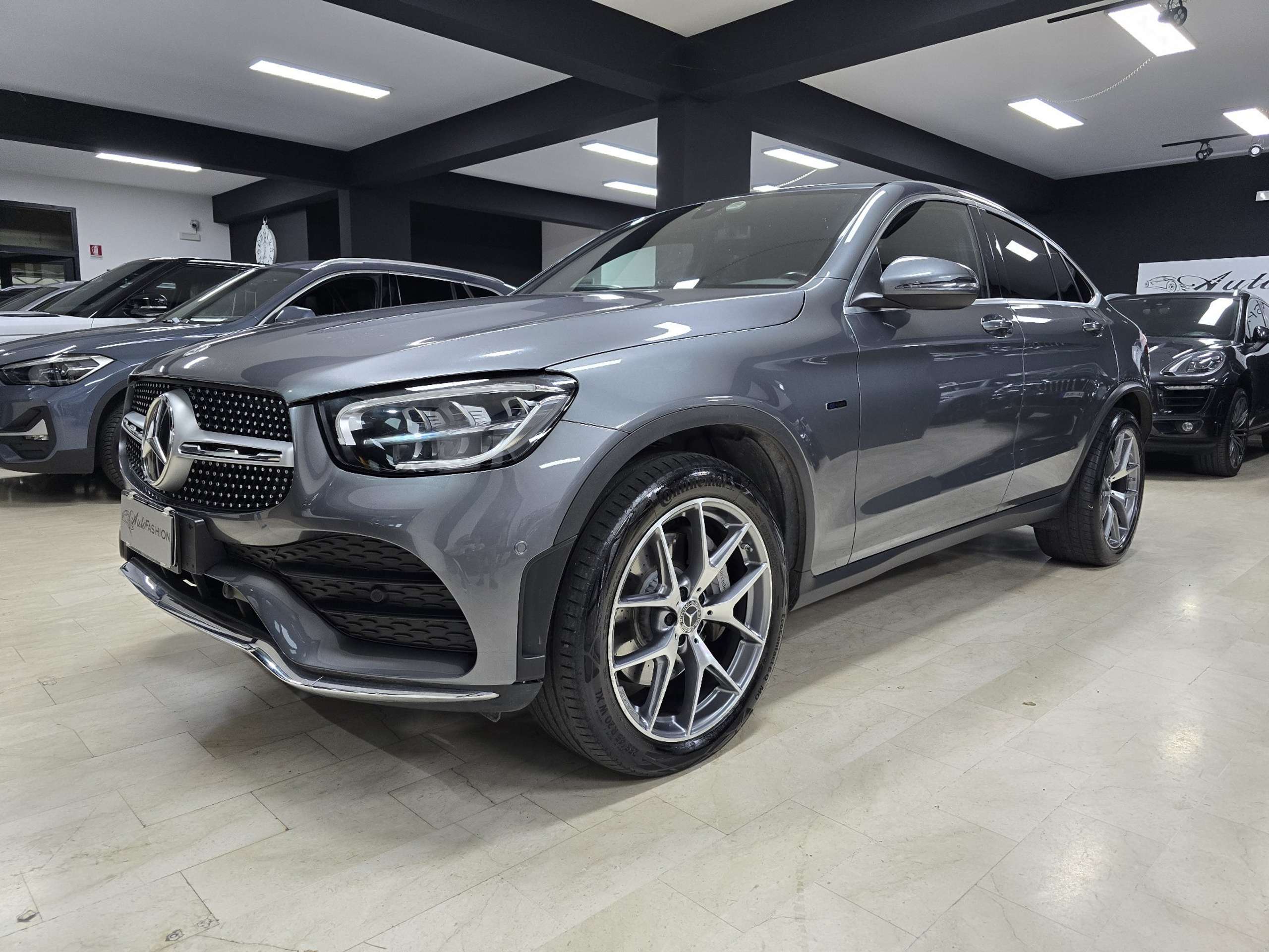 Mercedes-Benz GLC 300 2021