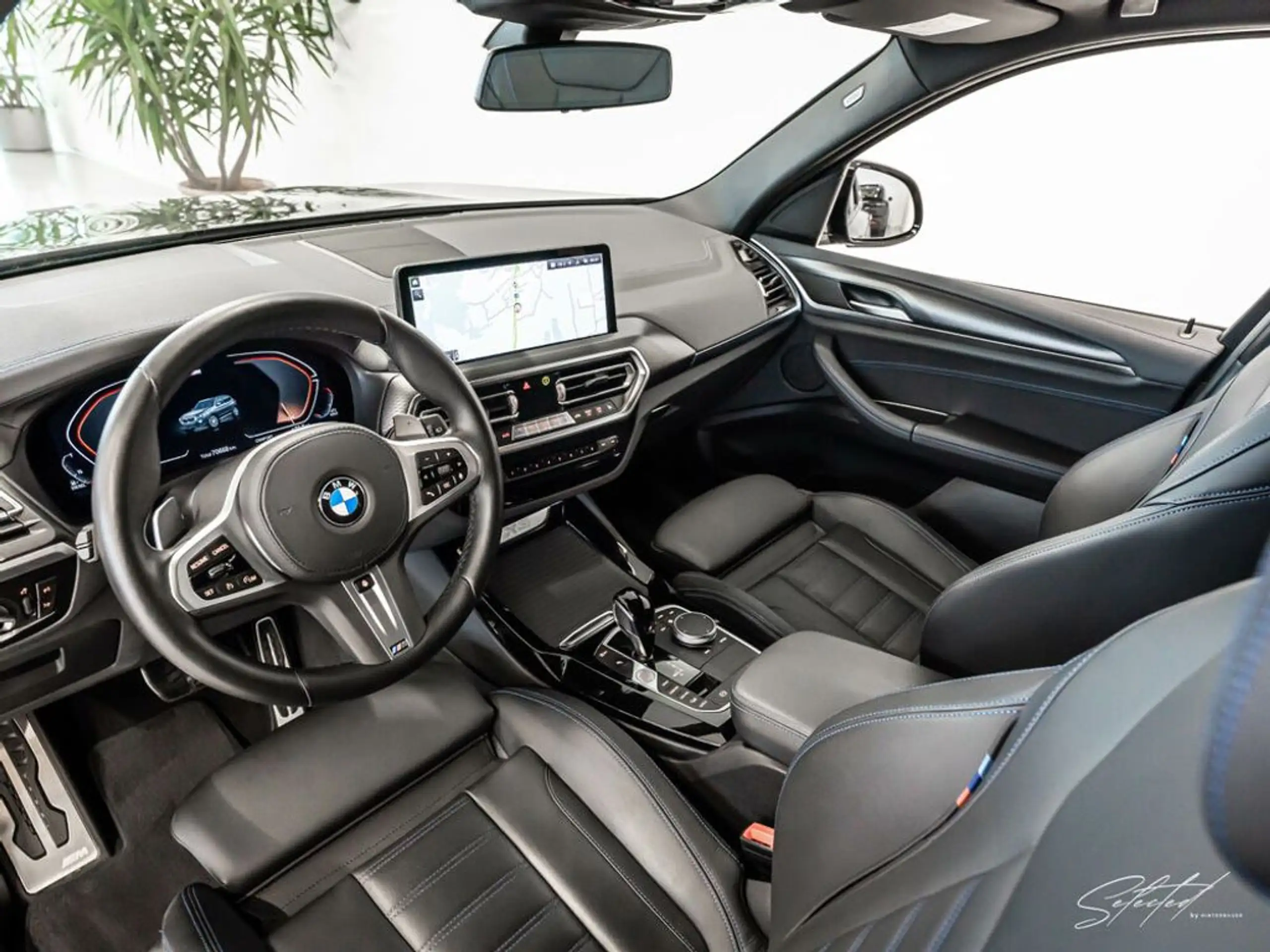 BMW - X3