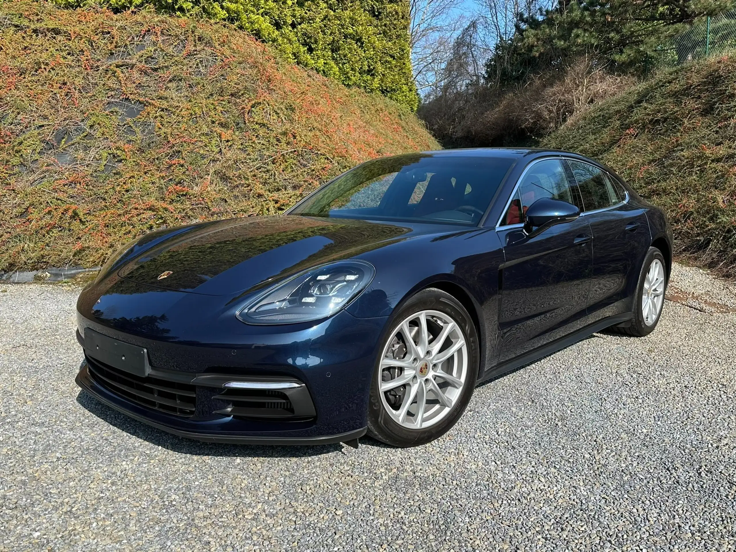 Porsche - Panamera