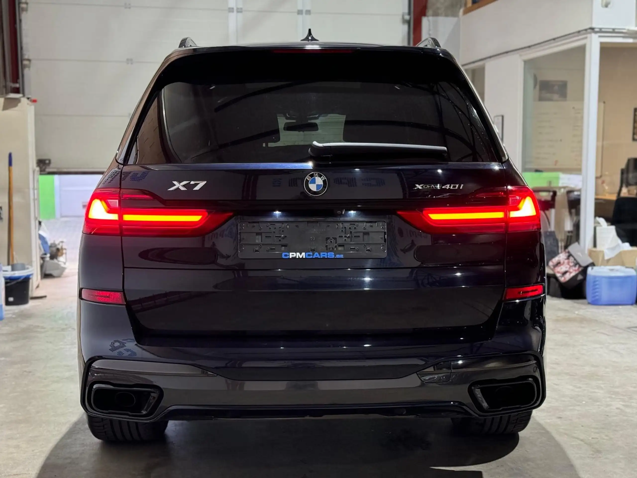 BMW - X7