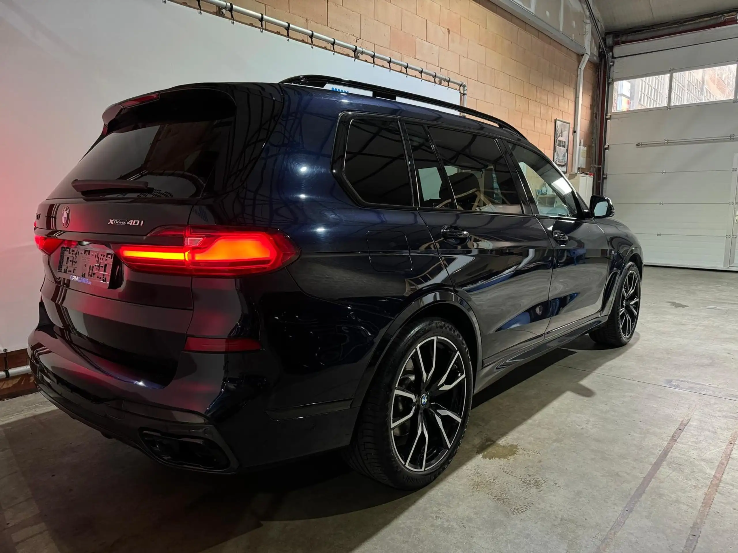 BMW - X7