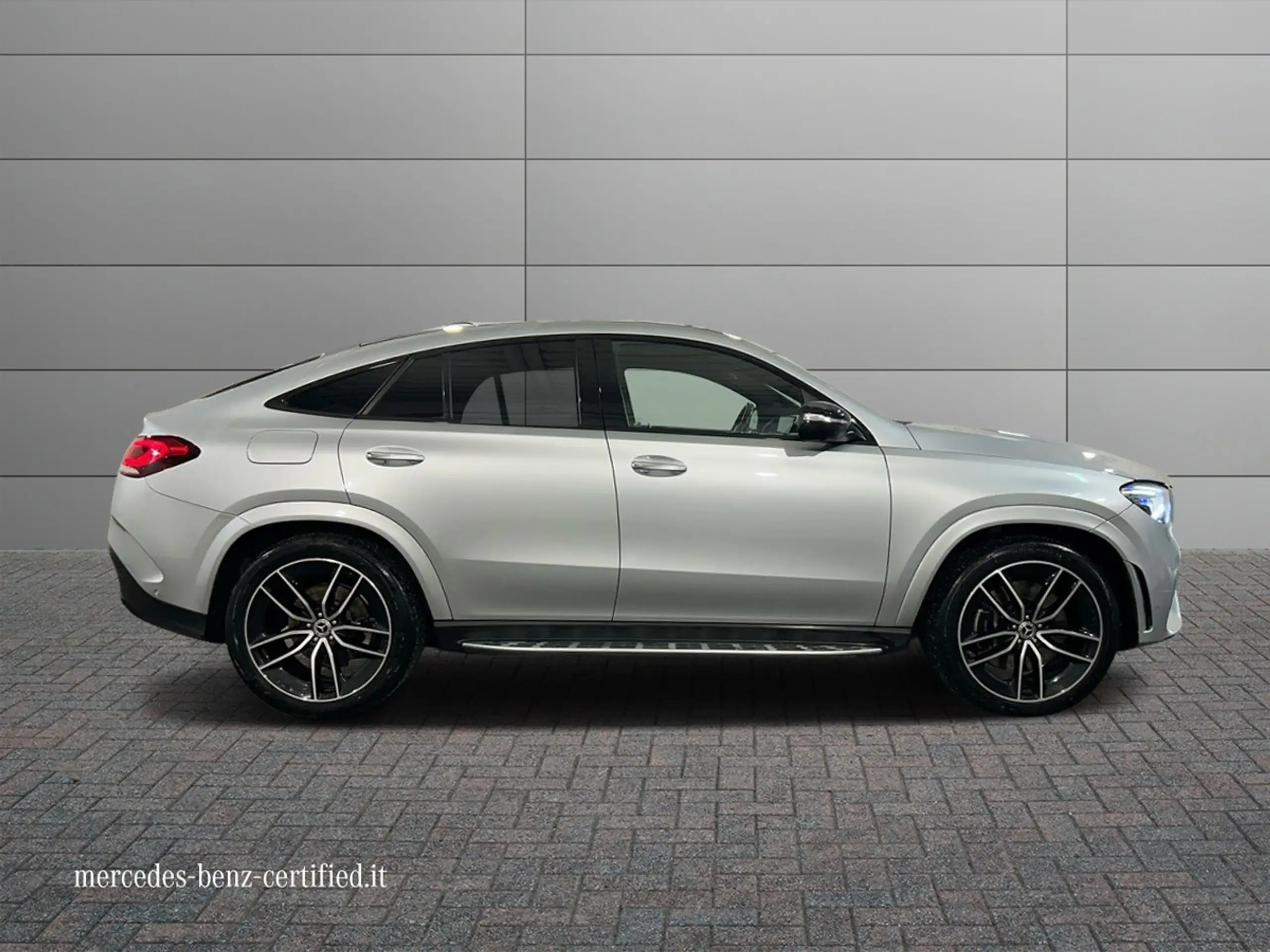 Mercedes-Benz - GLE 350