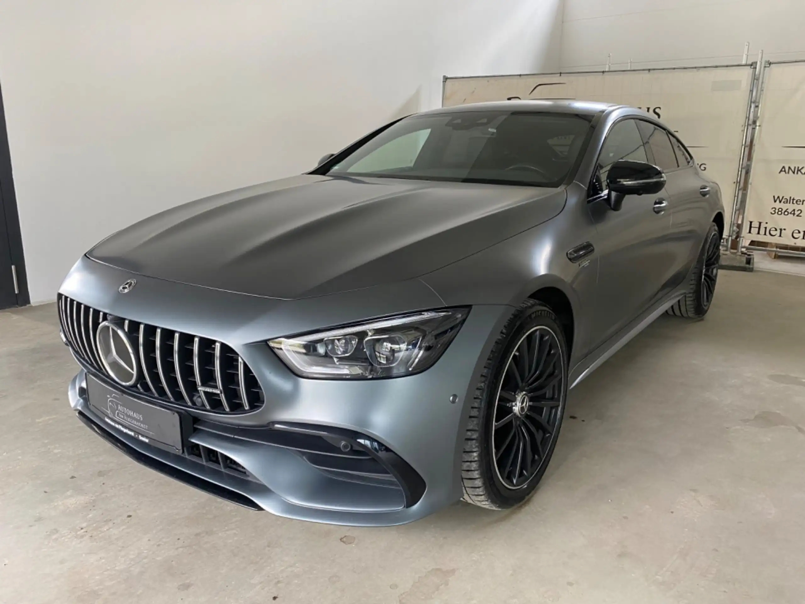 Mercedes-Benz - AMG GT