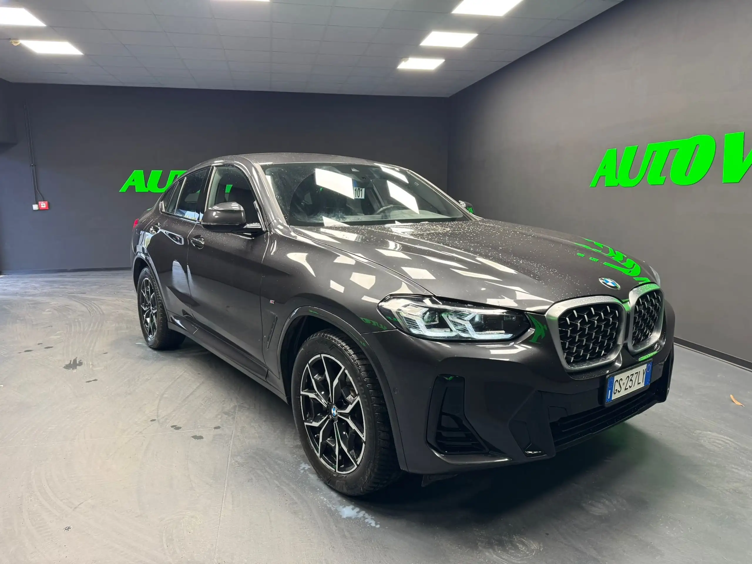 BMW - X4