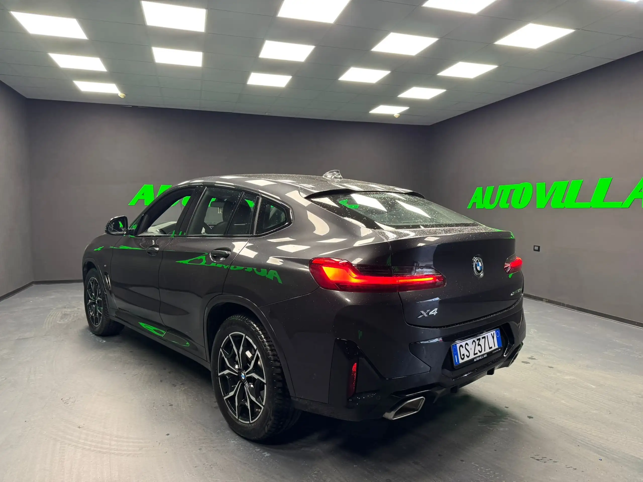 BMW - X4