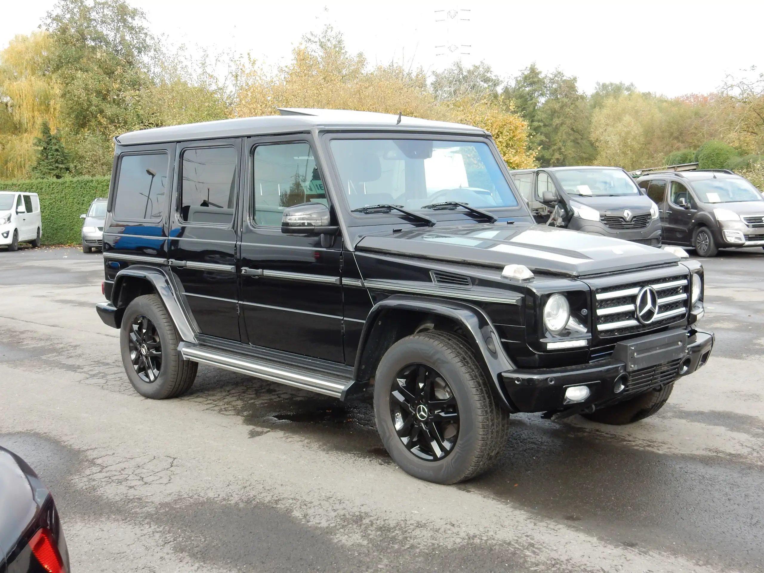 Mercedes-Benz - G 350