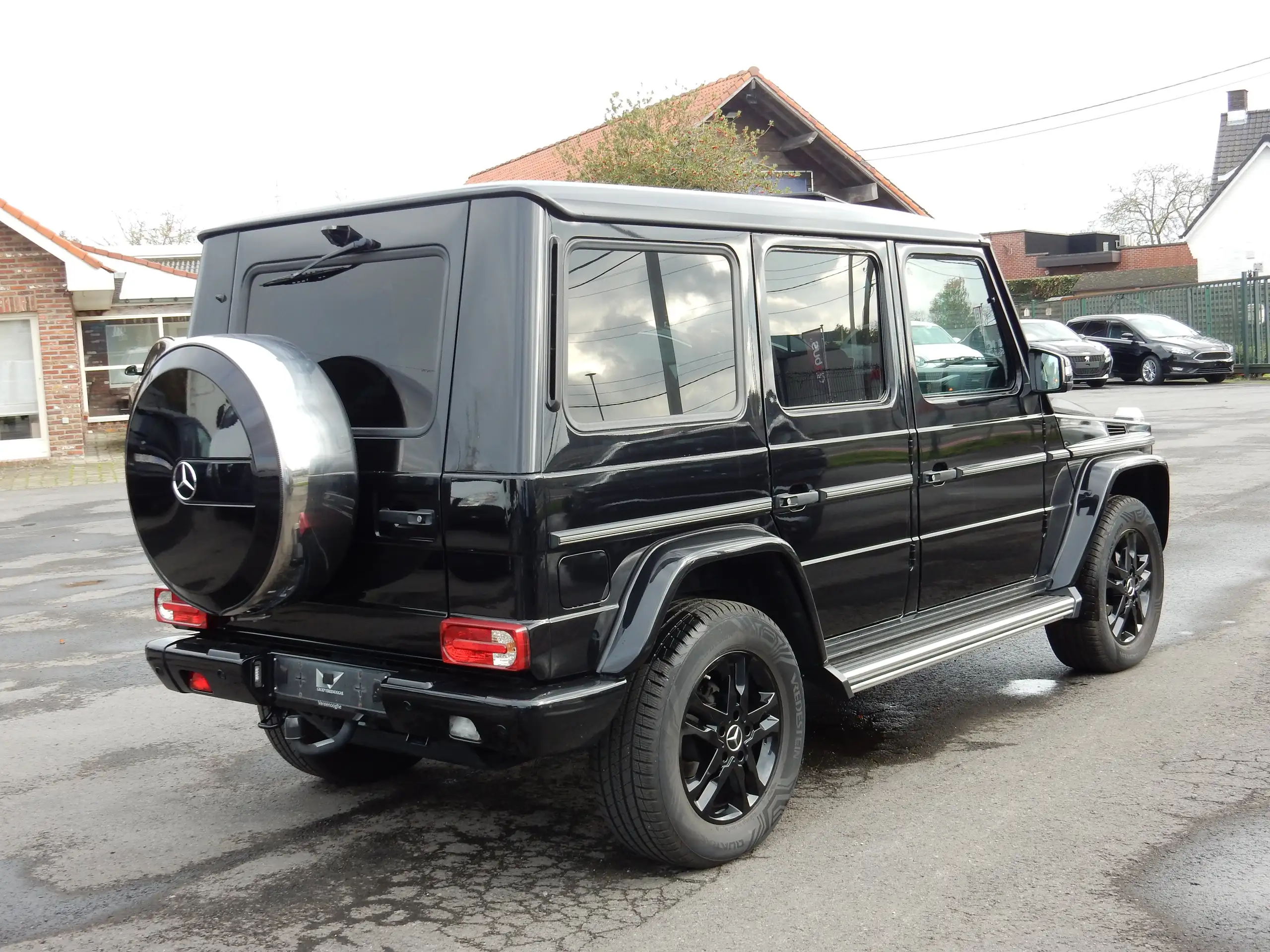 Mercedes-Benz - G 350