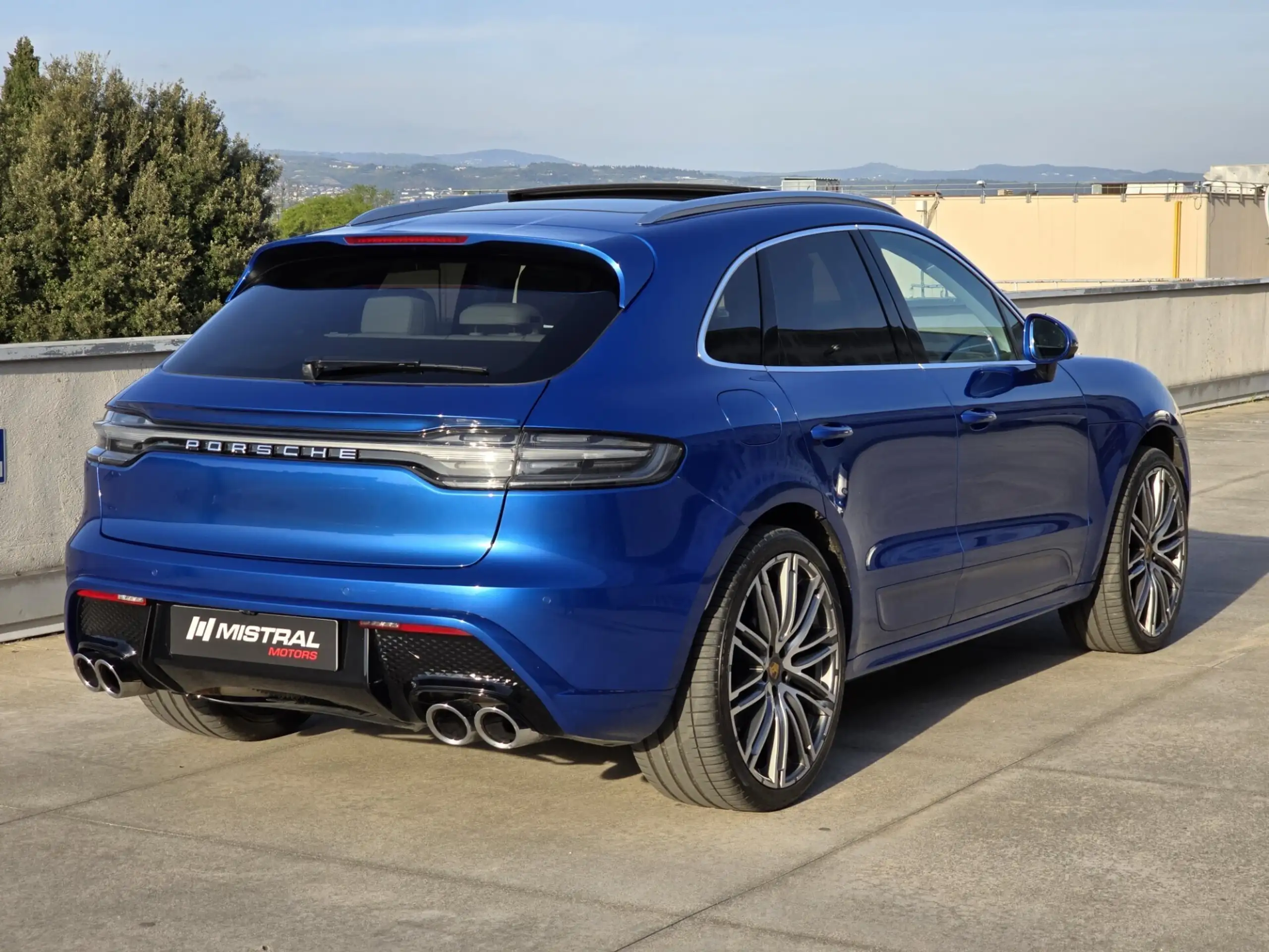 Porsche - Macan