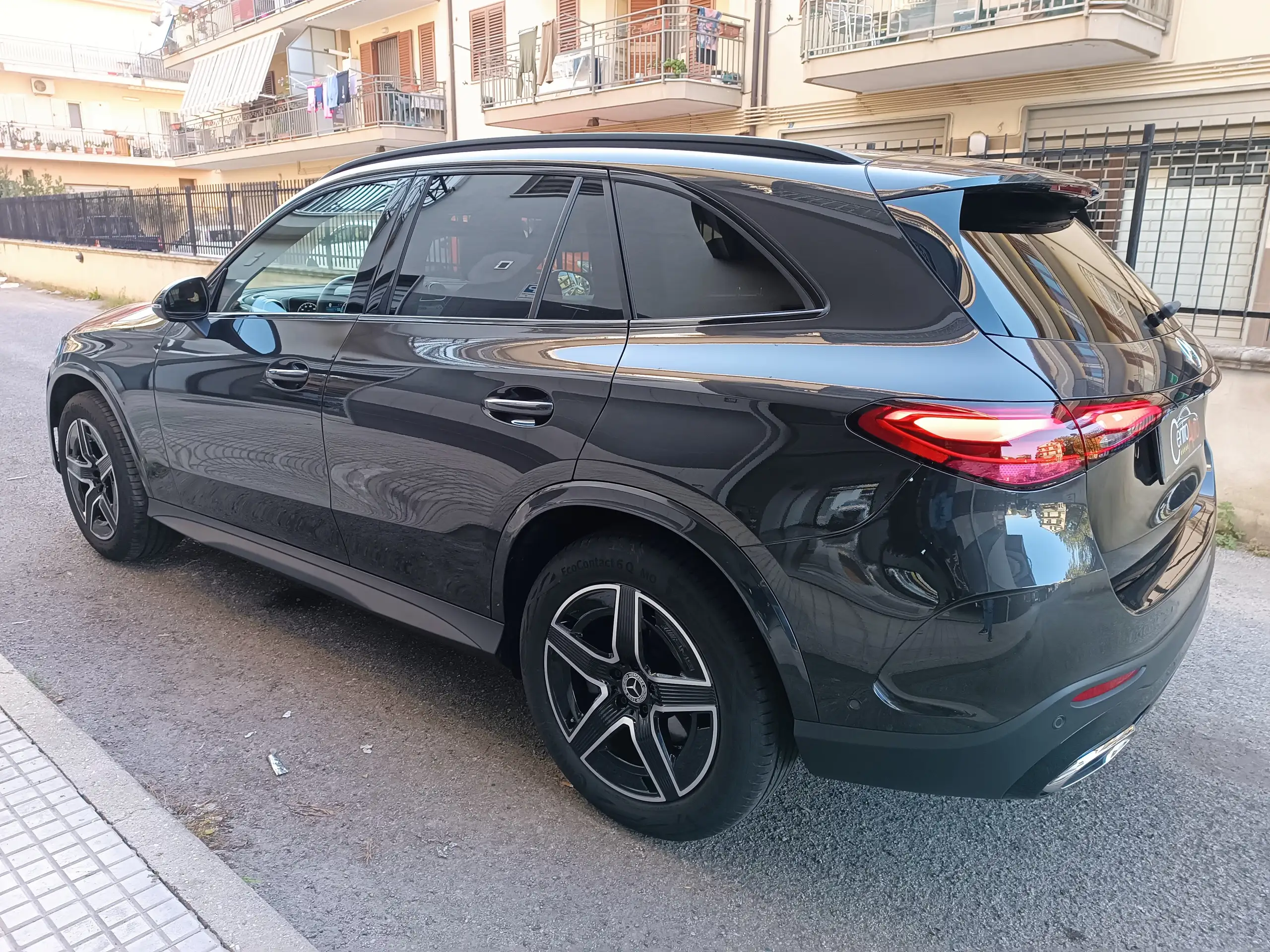 Mercedes-Benz - GLC 220