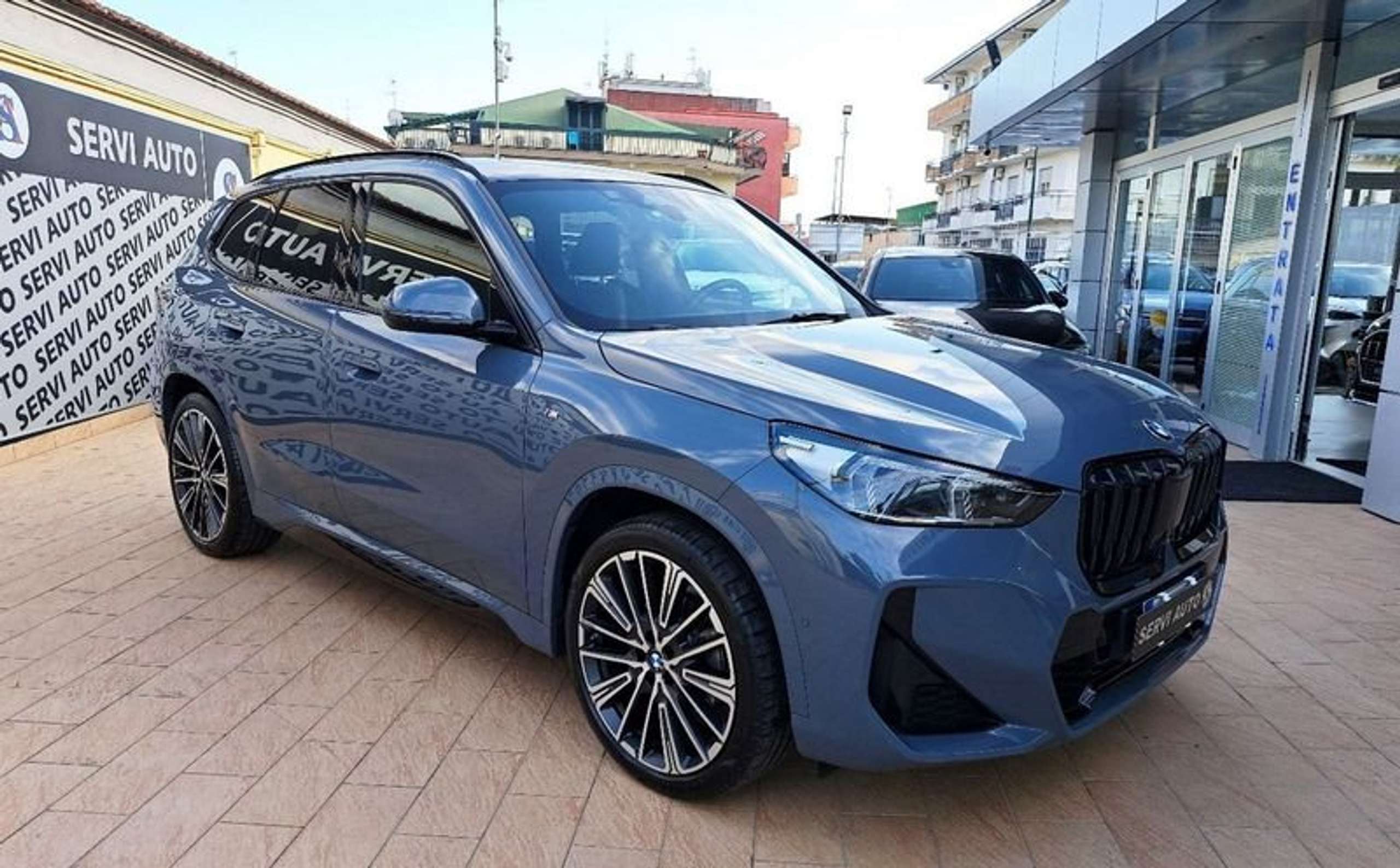 BMW - X1