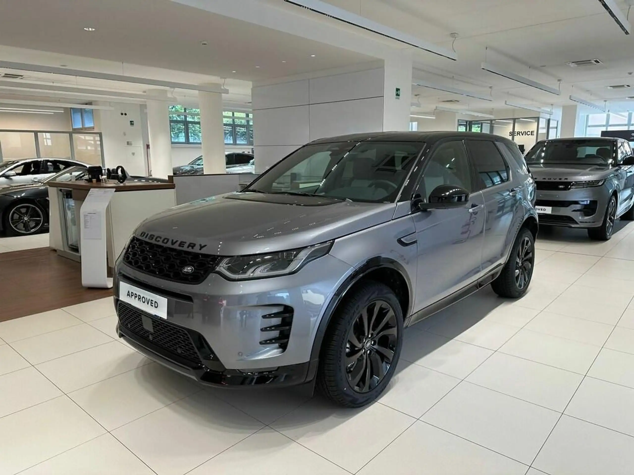 Land Rover - Discovery Sport