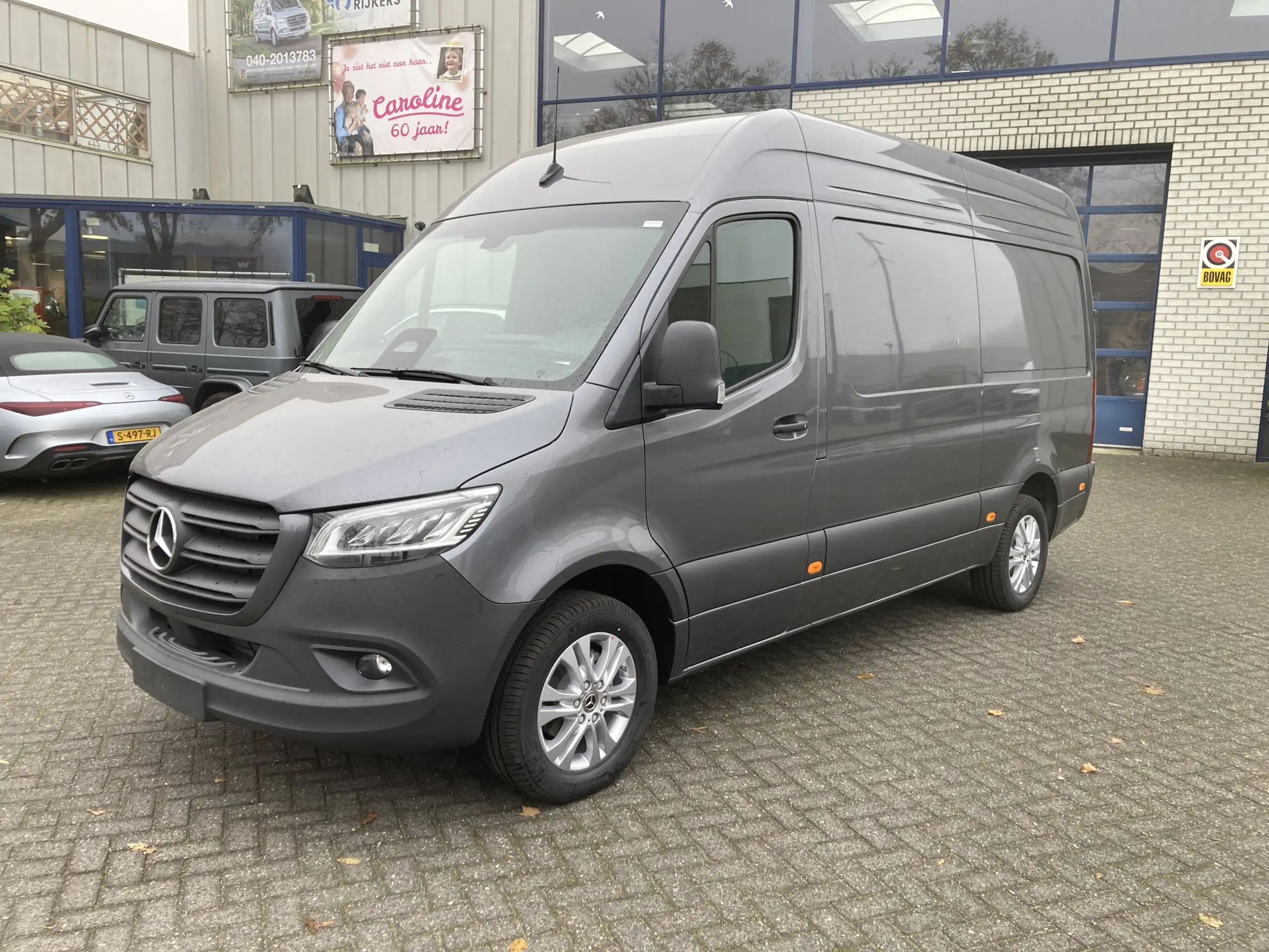 Mercedes-Benz - Sprinter