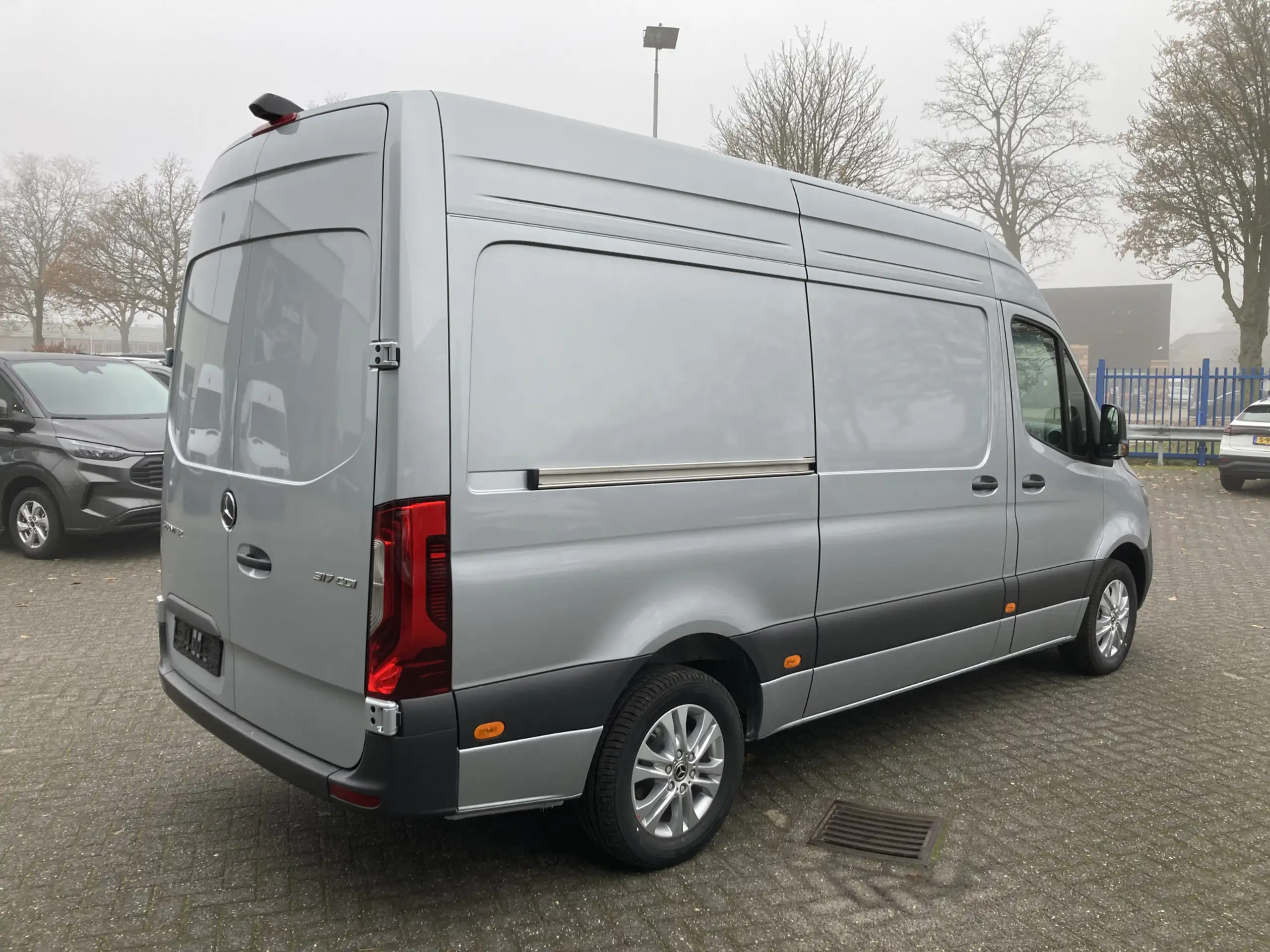 Mercedes-Benz - Sprinter