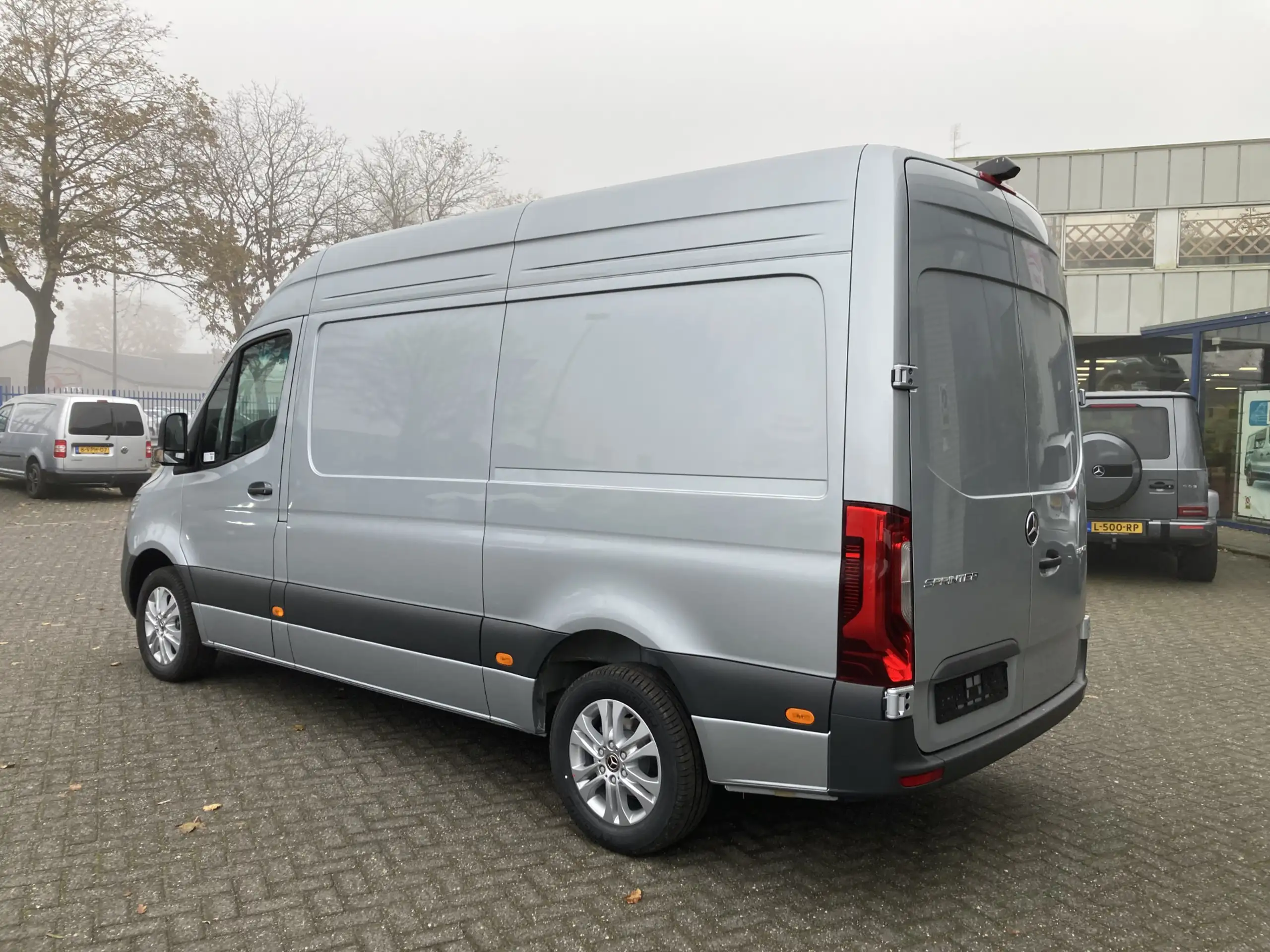 Mercedes-Benz - Sprinter