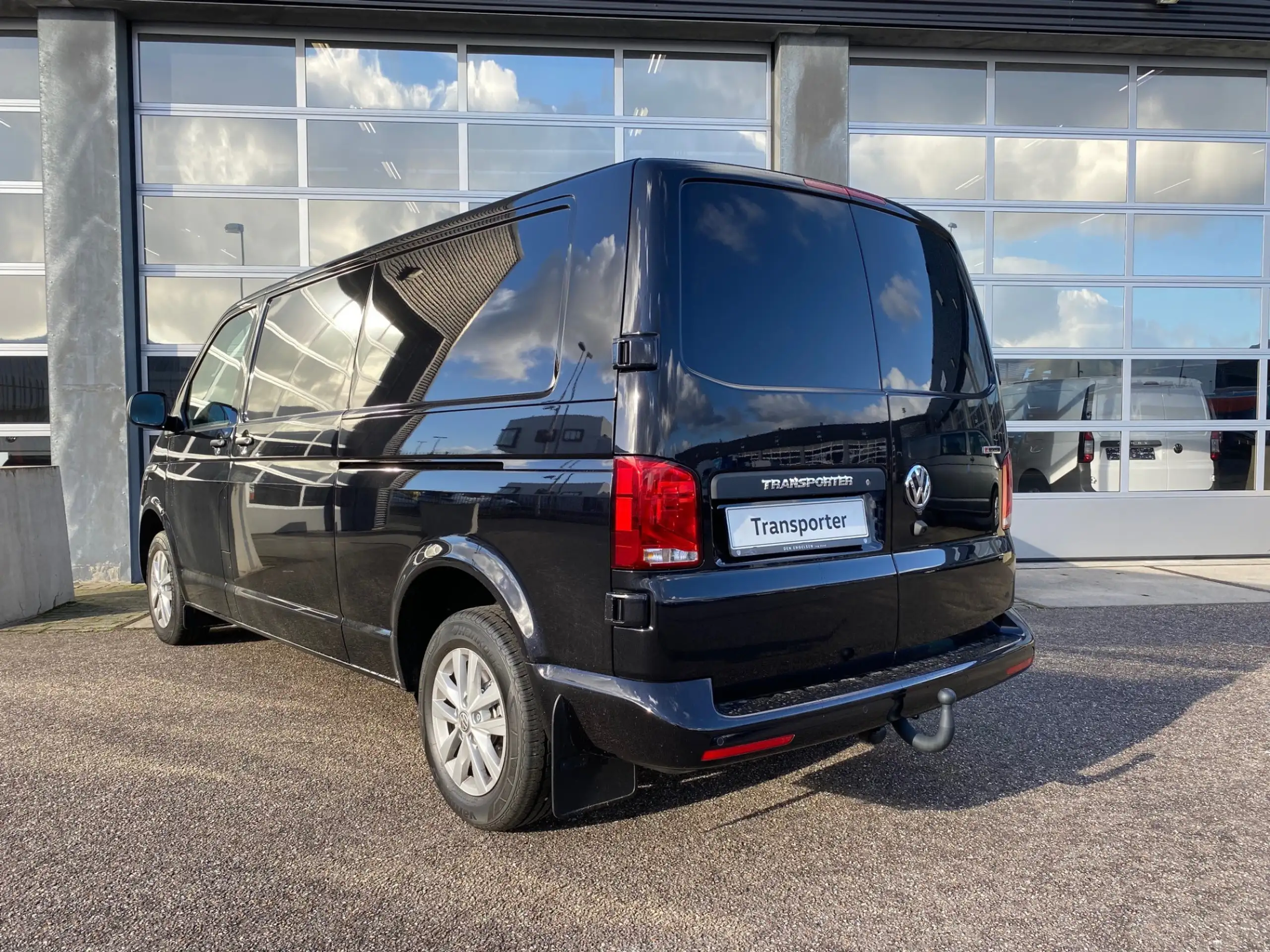 Volkswagen - Transporter