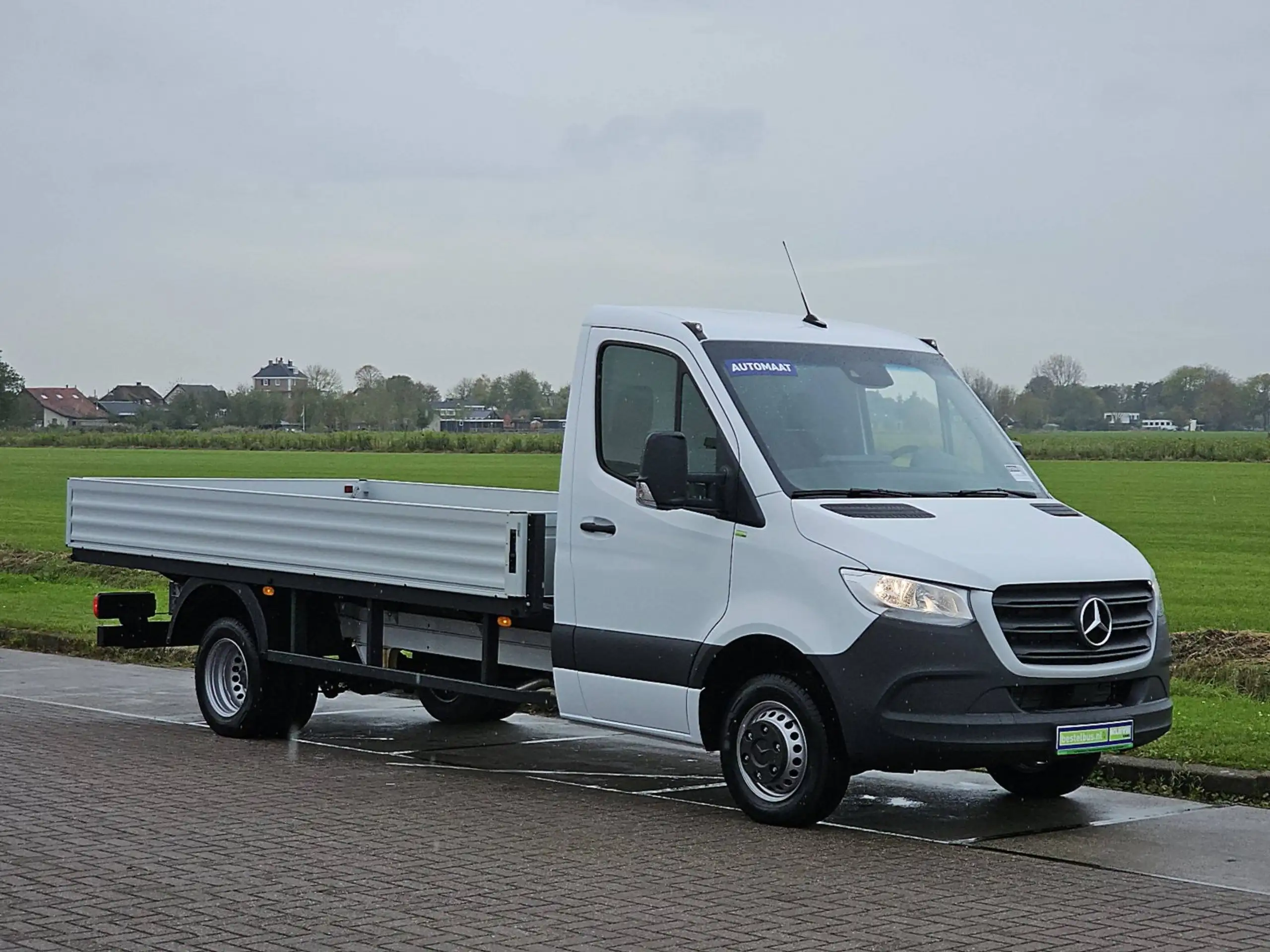 Mercedes-Benz - Sprinter