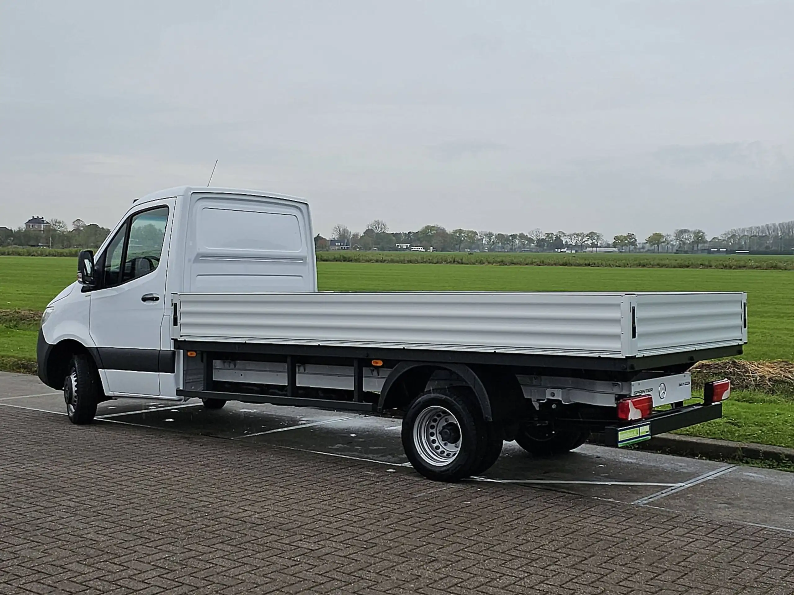 Mercedes-Benz - Sprinter