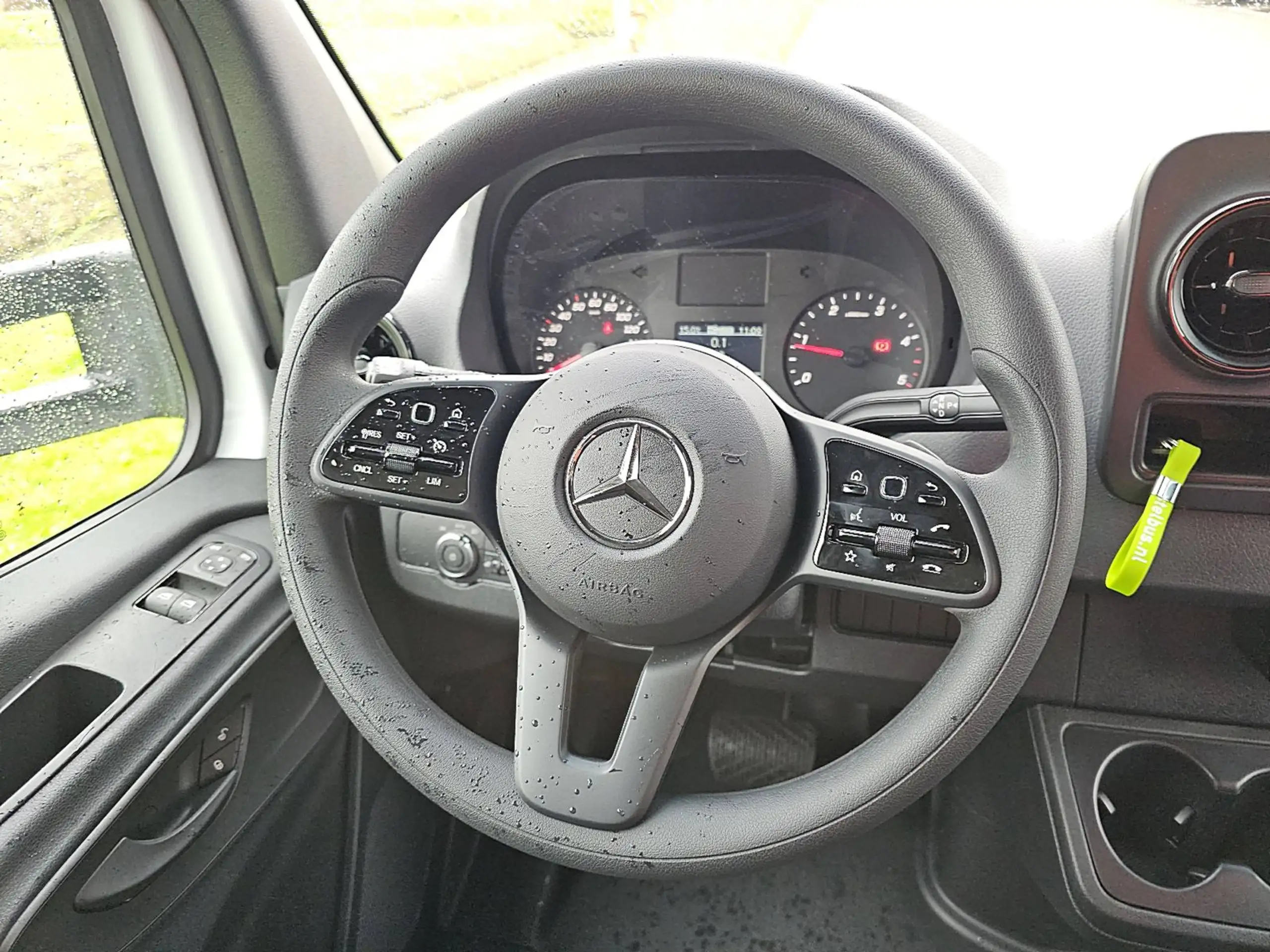 Mercedes-Benz - Sprinter