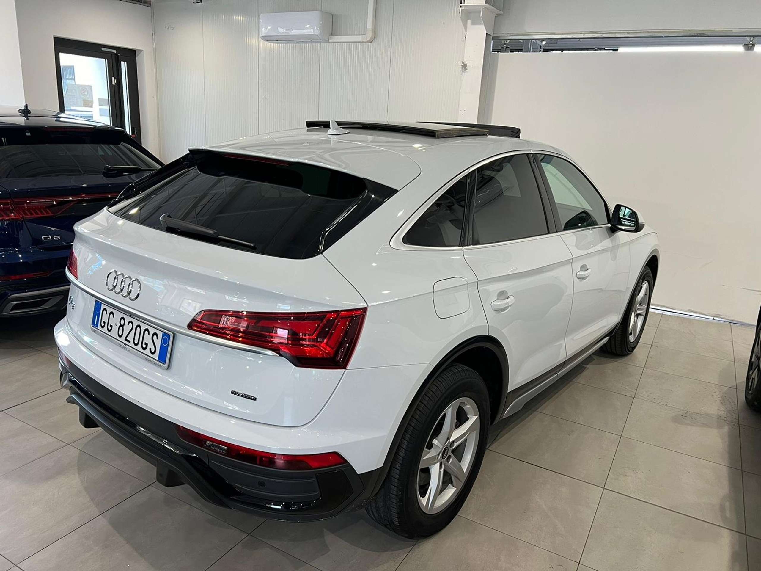 Audi - Q5