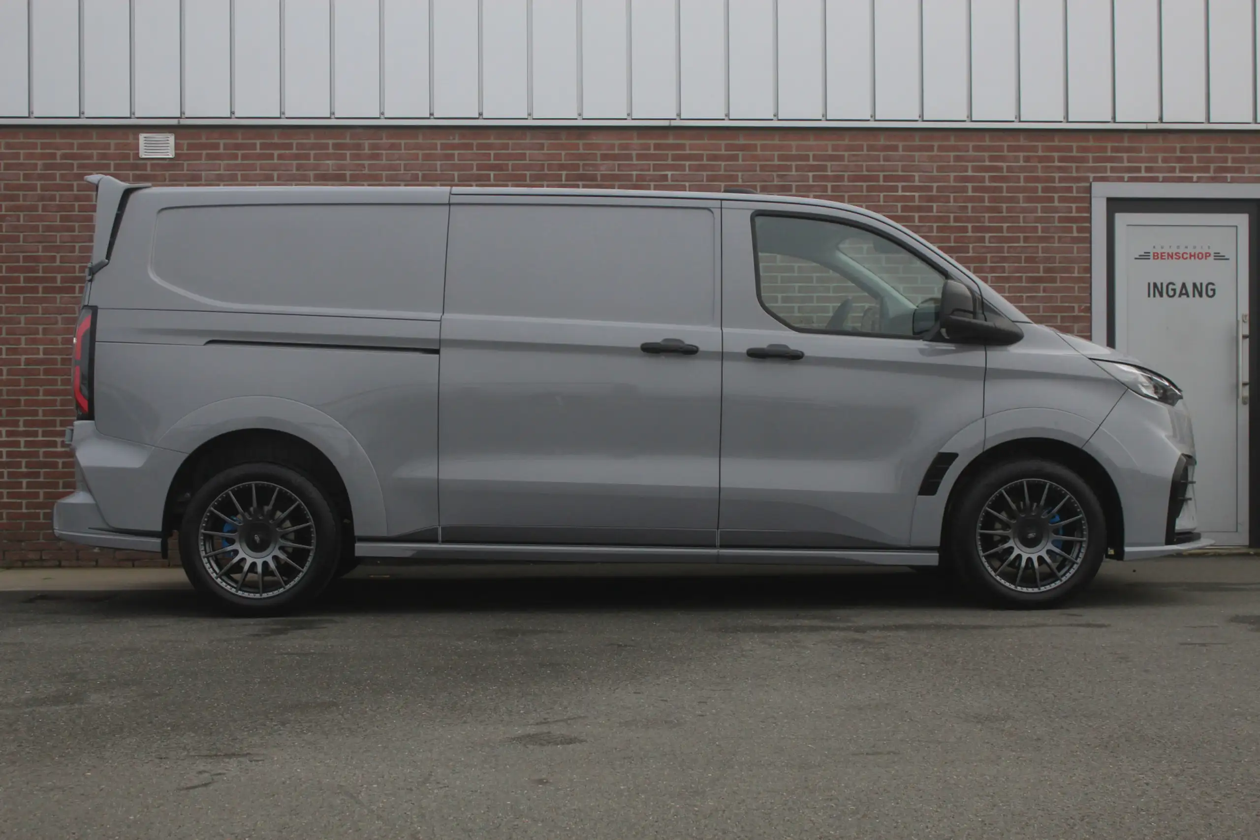 Ford - Transit Custom