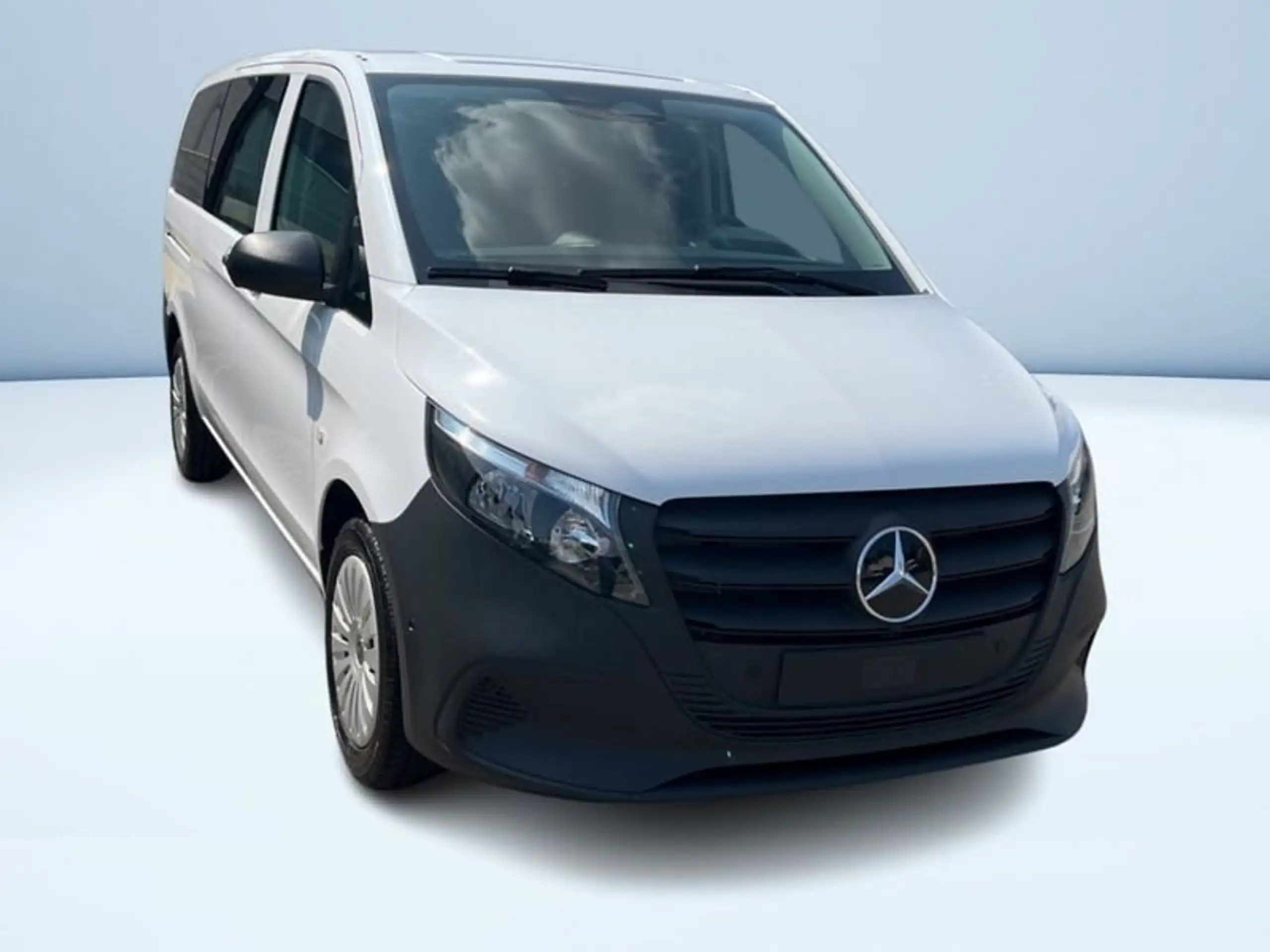 Mercedes-Benz - Vito