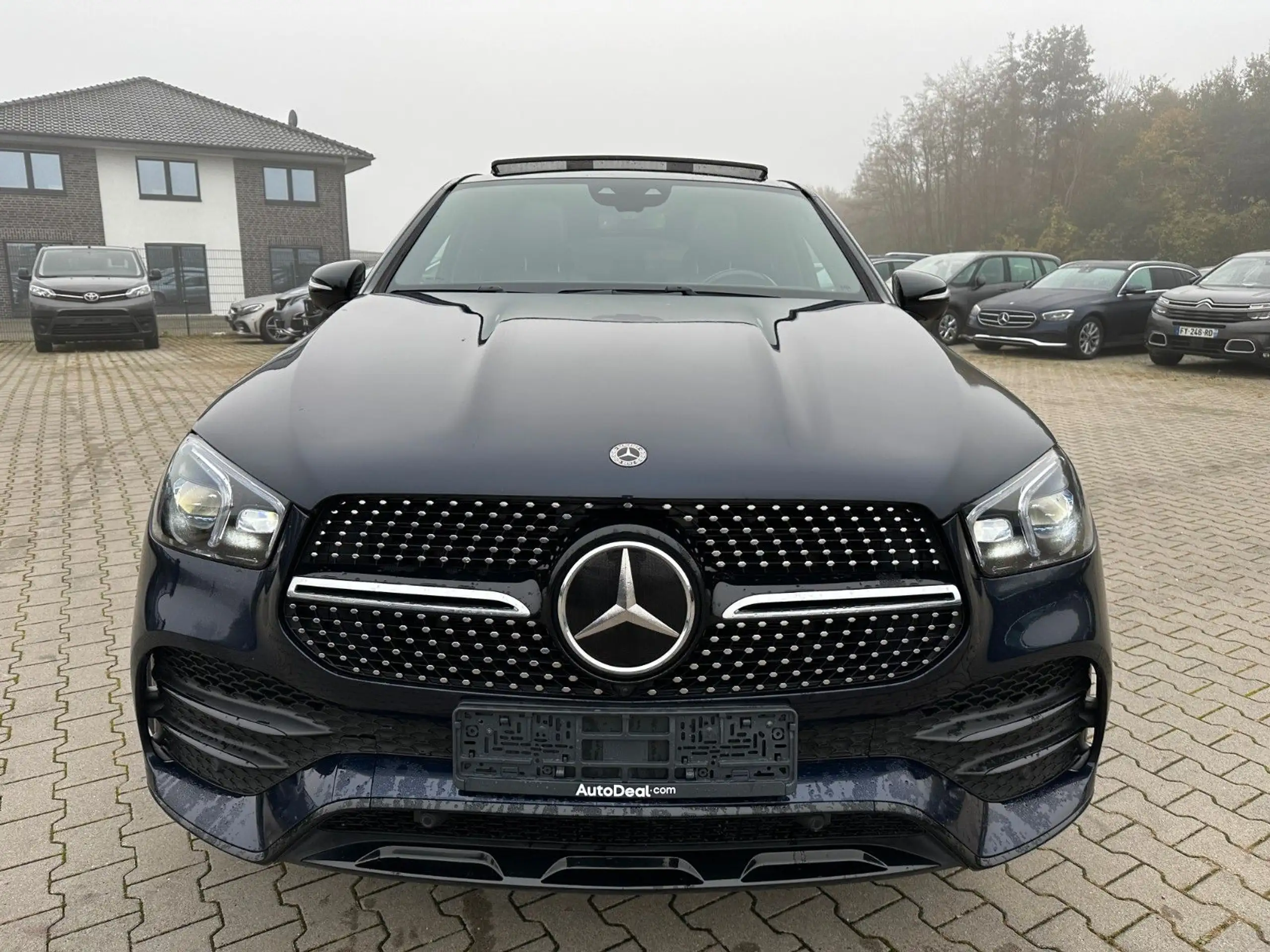 Mercedes-Benz - GLE 350