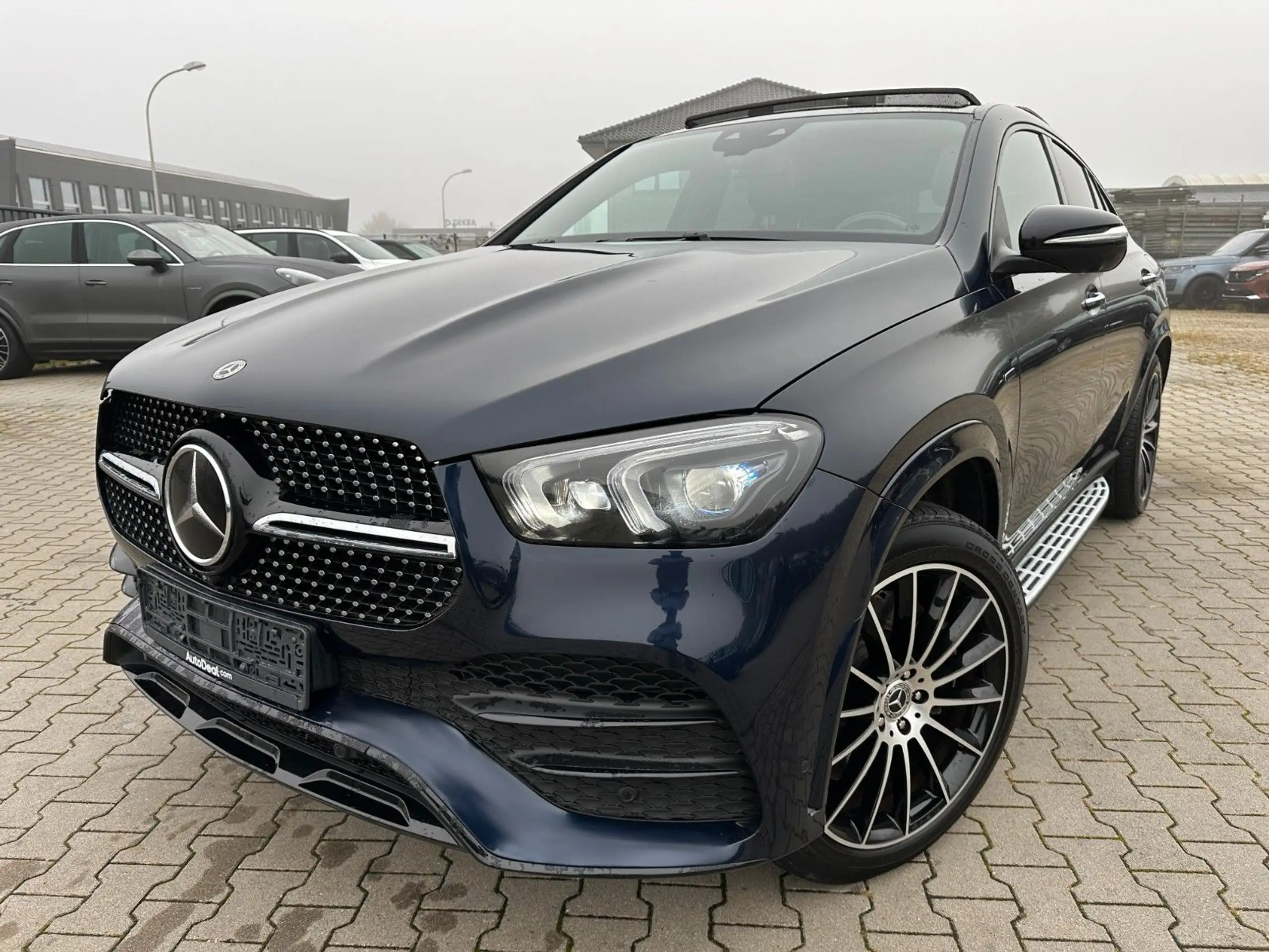 Mercedes-Benz - GLE 350