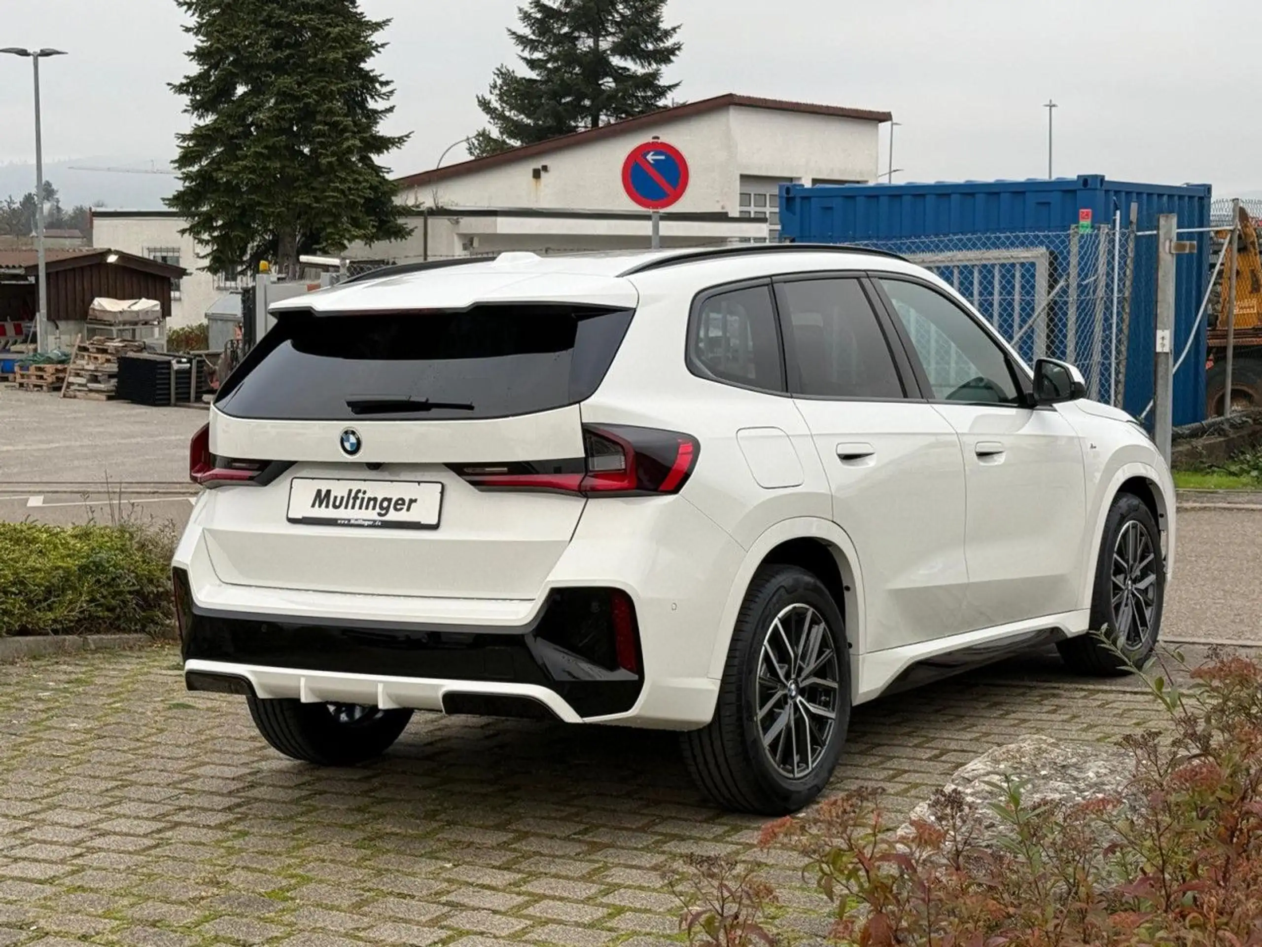 BMW - X1