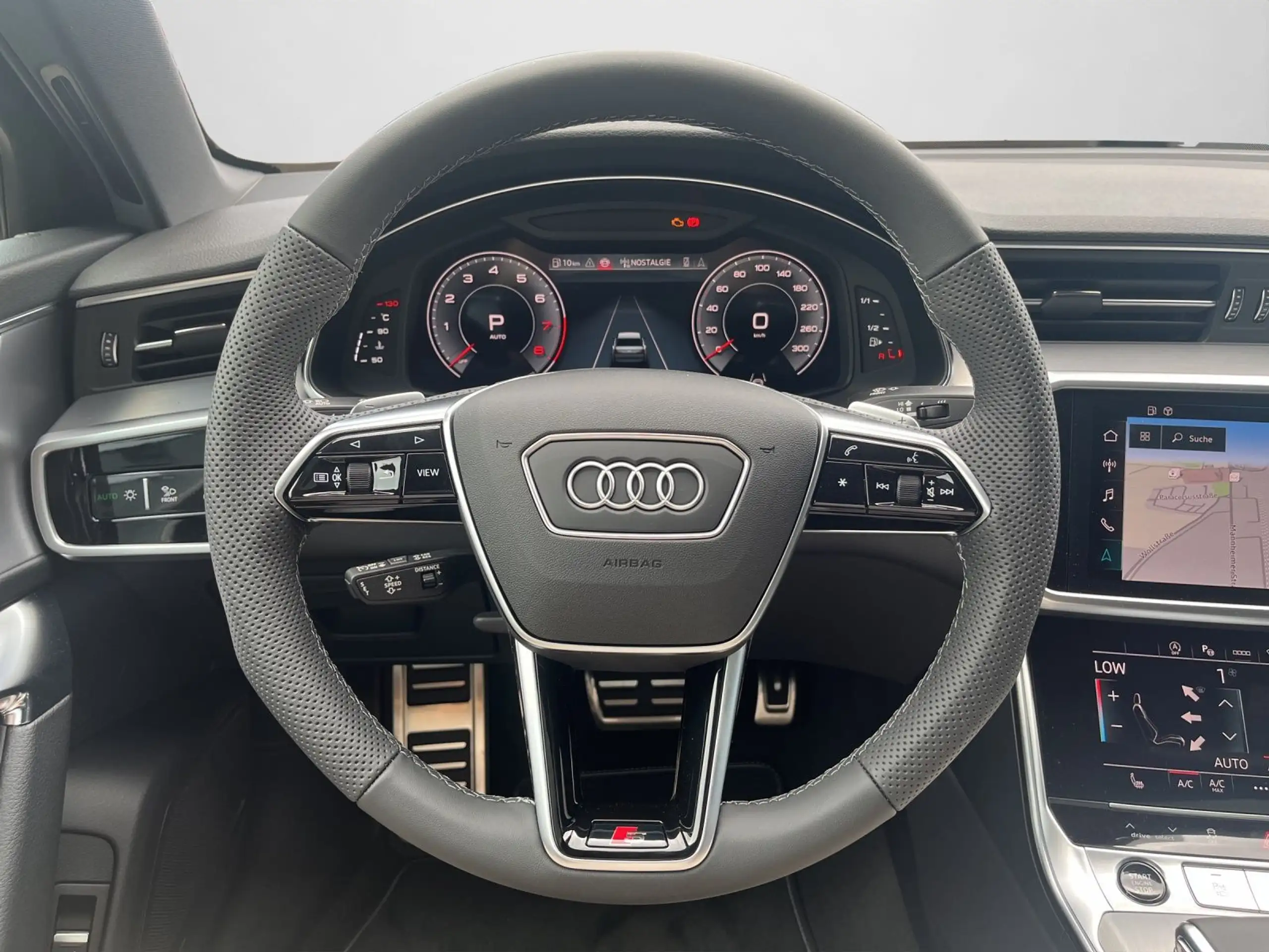 Audi - A6