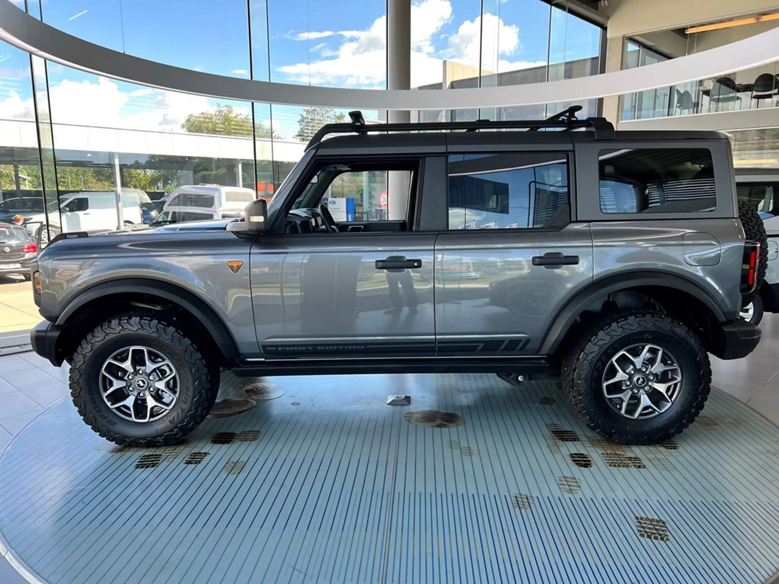 Ford - Bronco