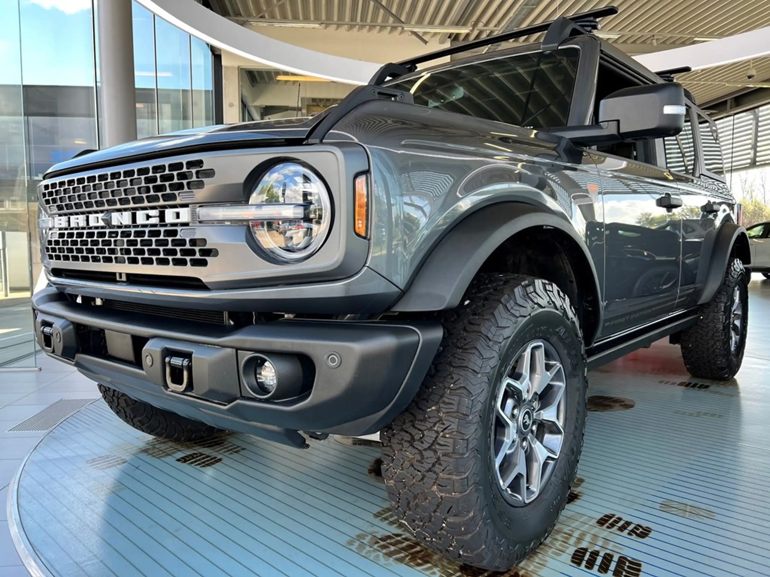 Ford - Bronco